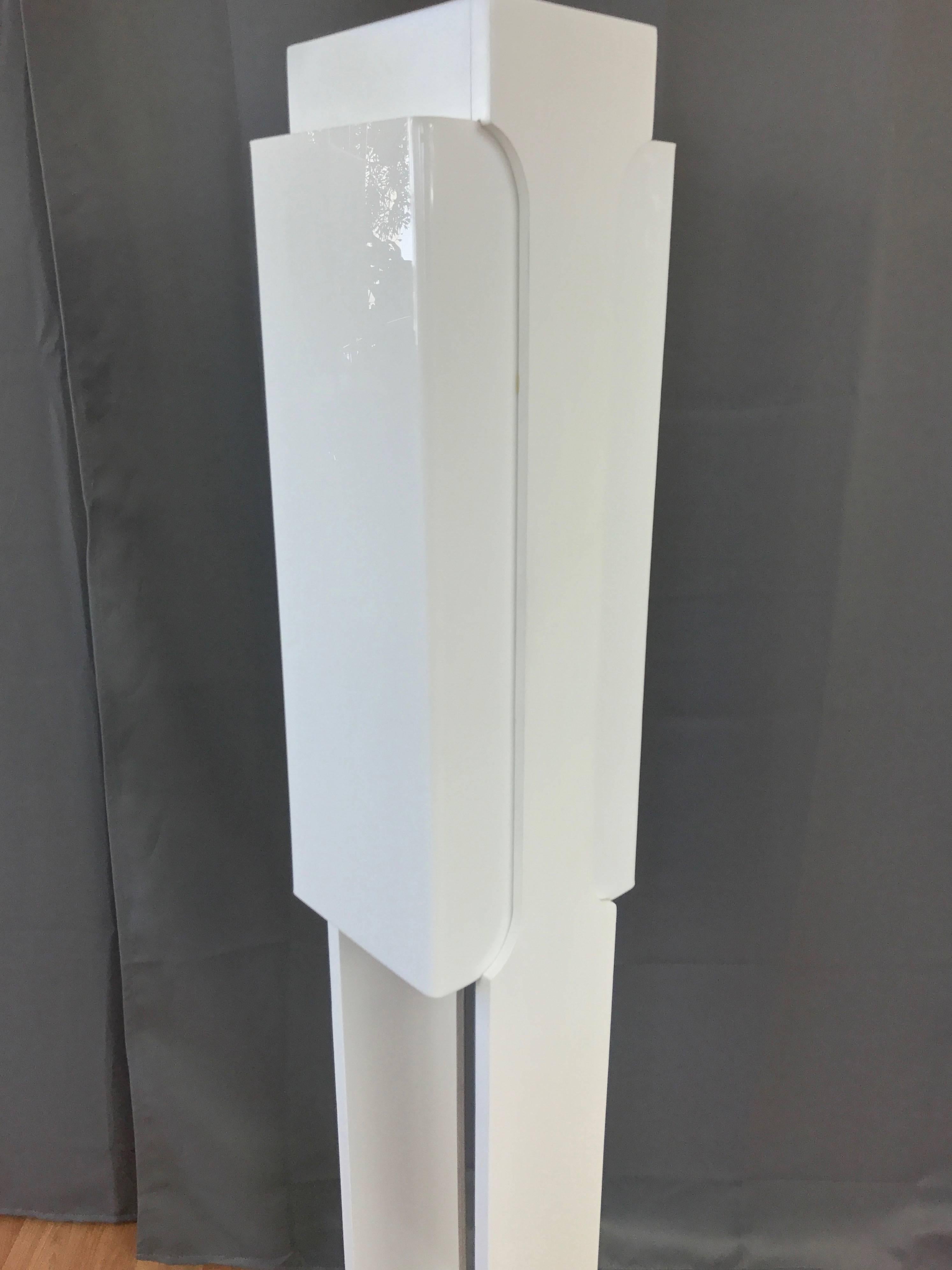 Metal Towering Minimalist White Lacquer and Acrylic Vintage Floor Lamp