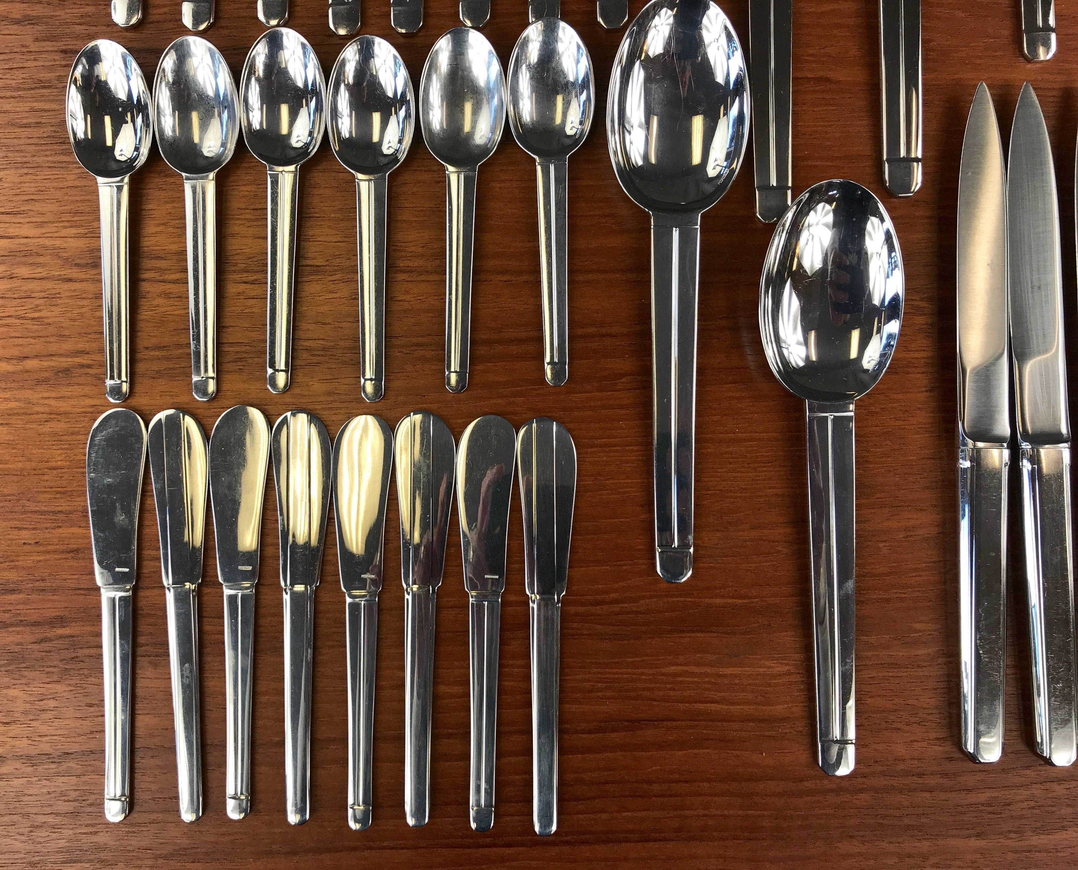 Puiforcat “Guethary” Flatware Service for Eight In Good Condition In San Francisco, CA
