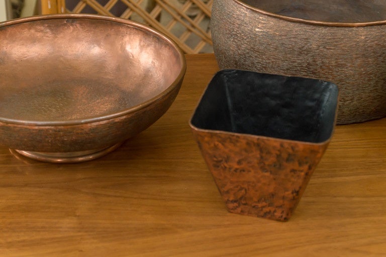 A wonderful collection of five hand hammered and formed Copper vessels, all circa 1990 to 1995, by the artist William D. Chuchwar 1926 - 2002. All stamp on their undersides by the artist. He was also a teacher in the machine shop and jewelry at