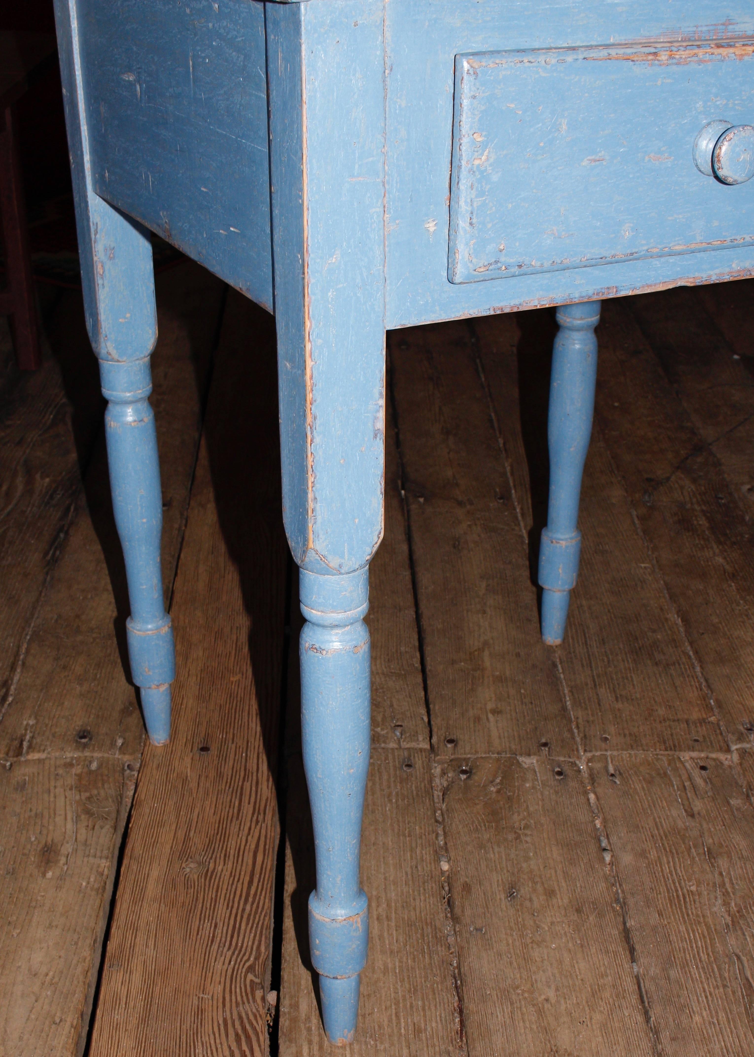 French Provincial Beautiful Blue Wash Stand  For Sale