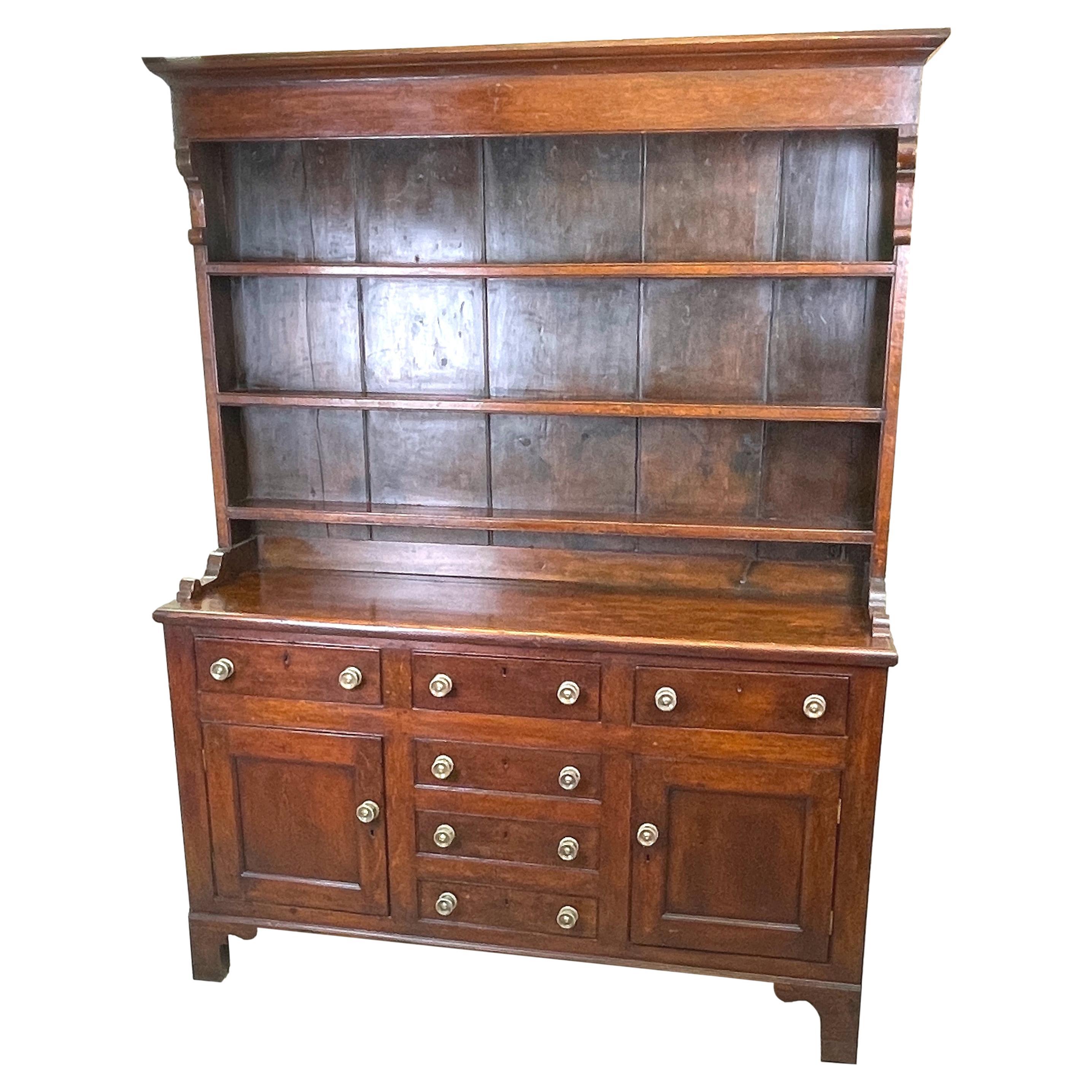 Georgian Oak Dresser with Rack For Sale