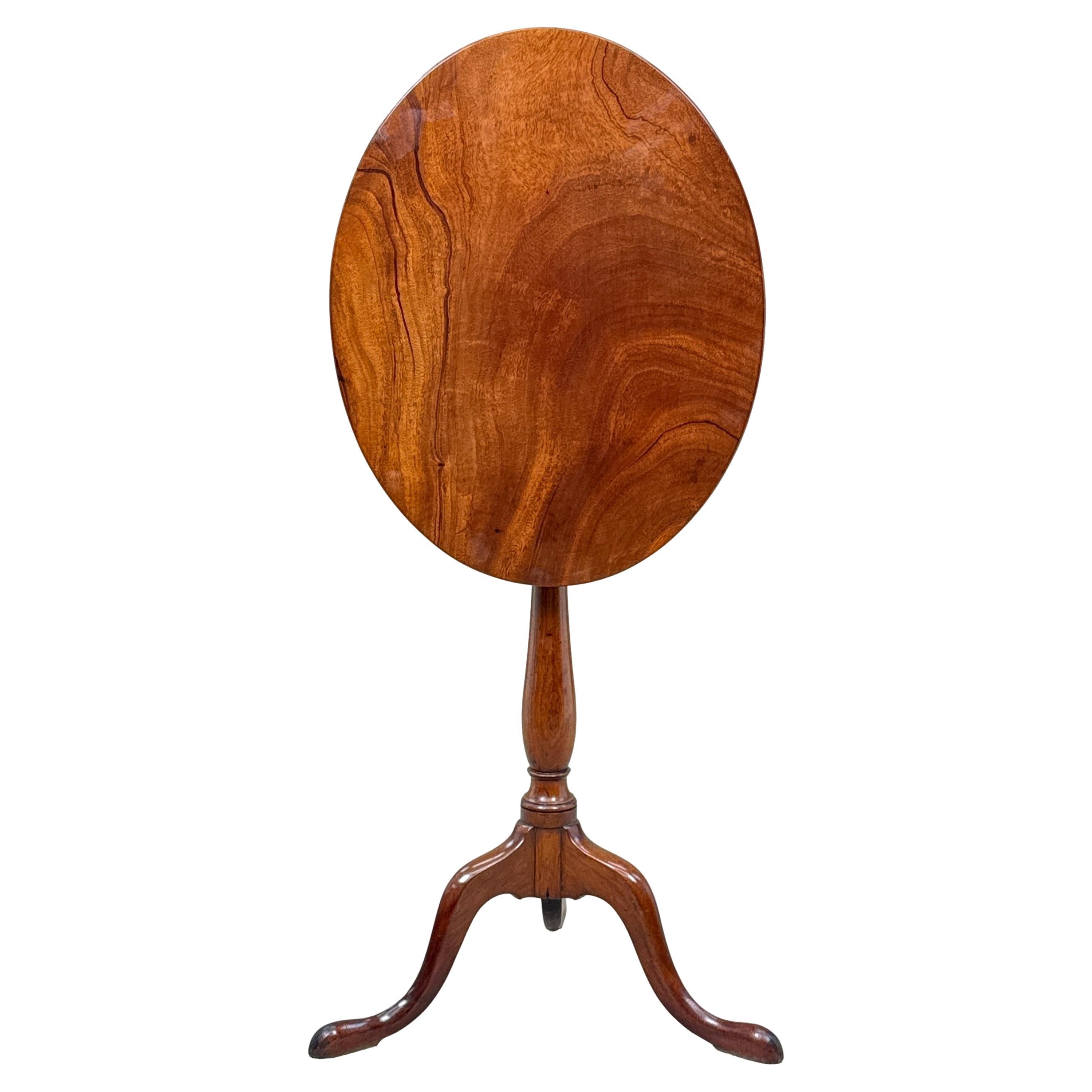 Table à vin ovale en acajou de style géorgien du XVIIIe siècle