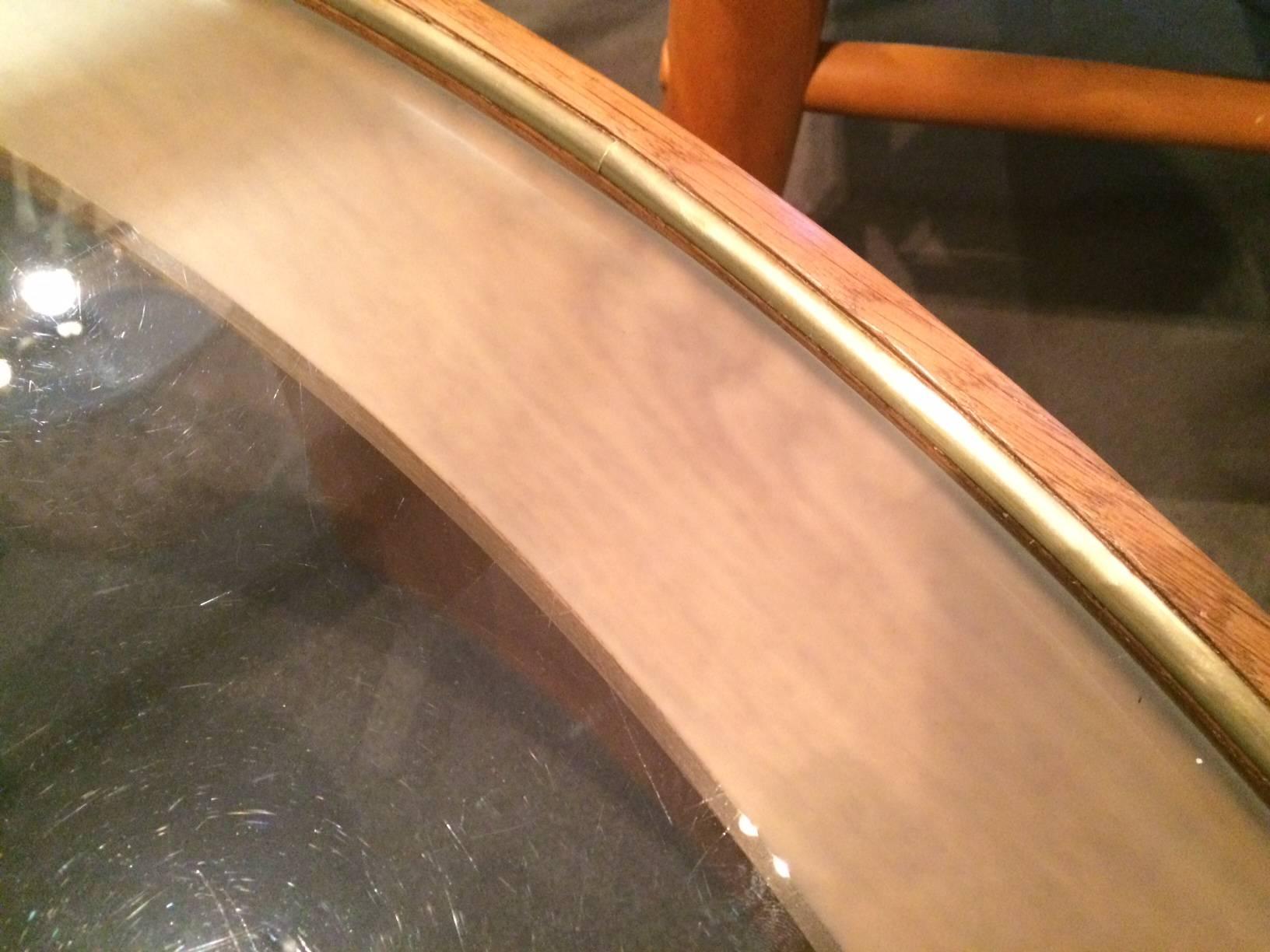 Mid-20th Century Art Deco Round Coffee Table