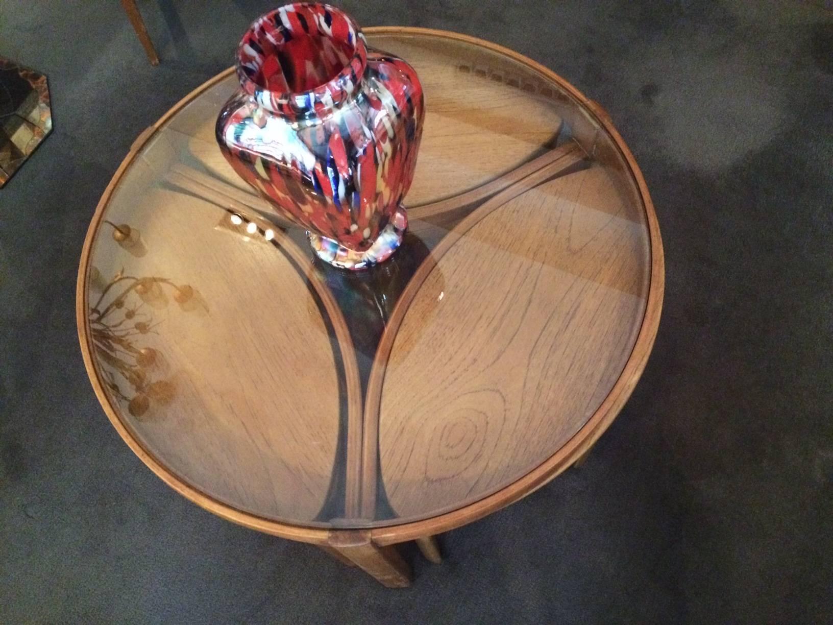 English Pair of Round Nesting Tables by Nathan