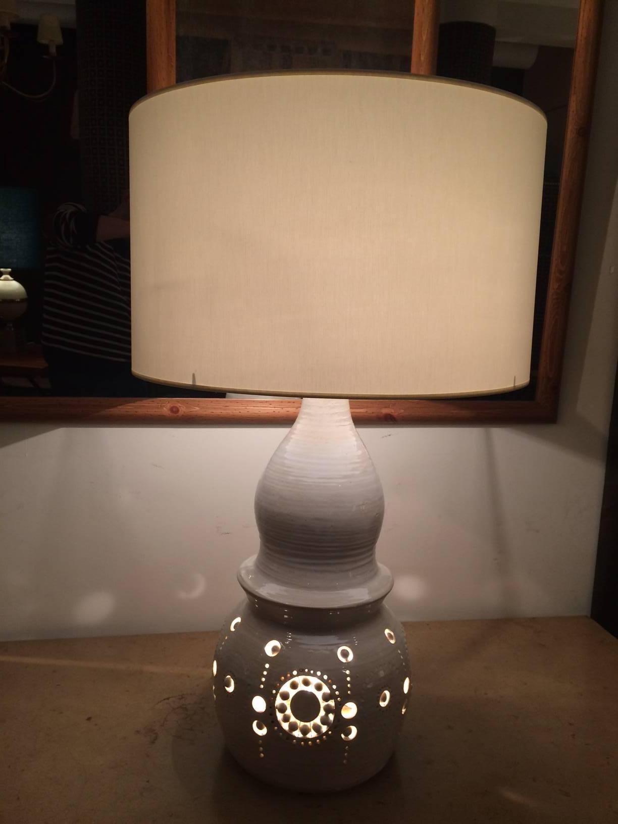 Late 20th Century Pair of White Table Lamps by Georges Pelletier