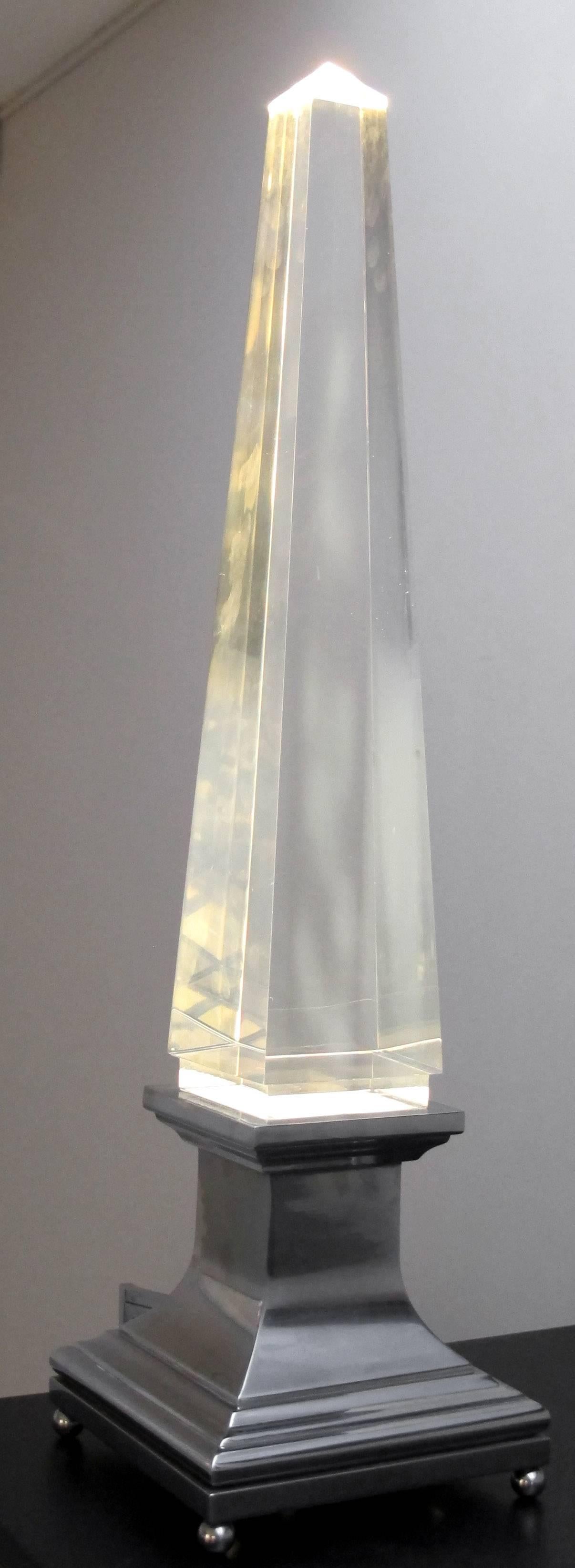 Mid-Century Modern Obelisk Table Light by Sandro Petti for Maison Jansen For Sale