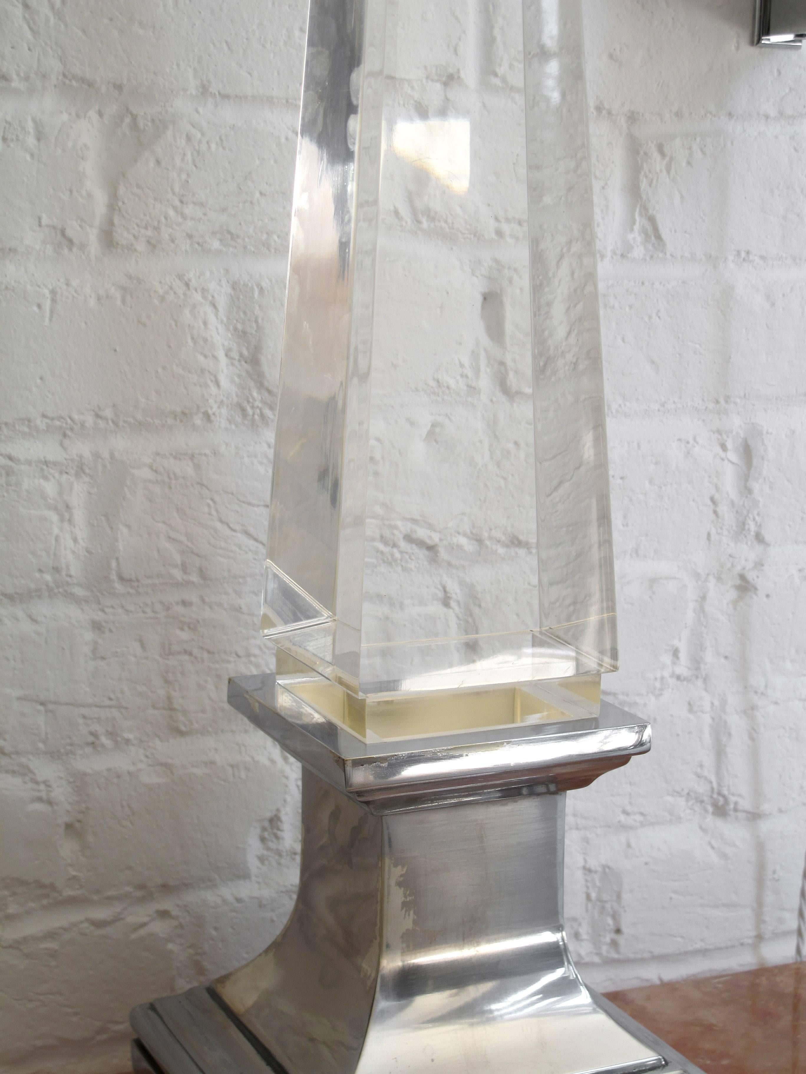 Obelisk Table Light by Sandro Petti for Maison Jansen In Good Condition For Sale In London, GB