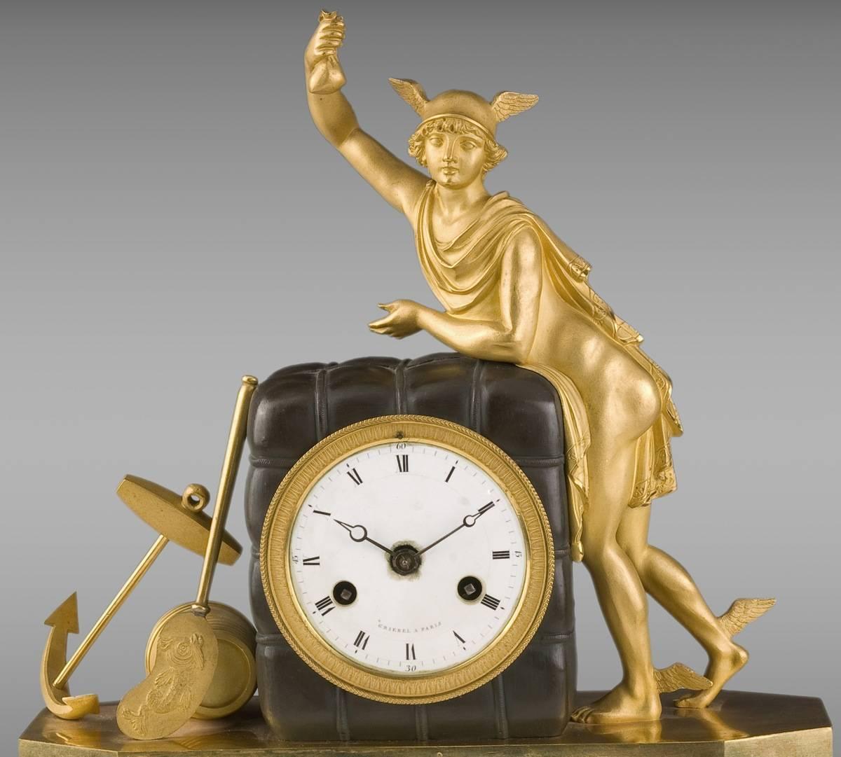 French gilded desk clock. Directoire period.
Dial signed: "Griebel à Paris,"
late 18th century.

 
