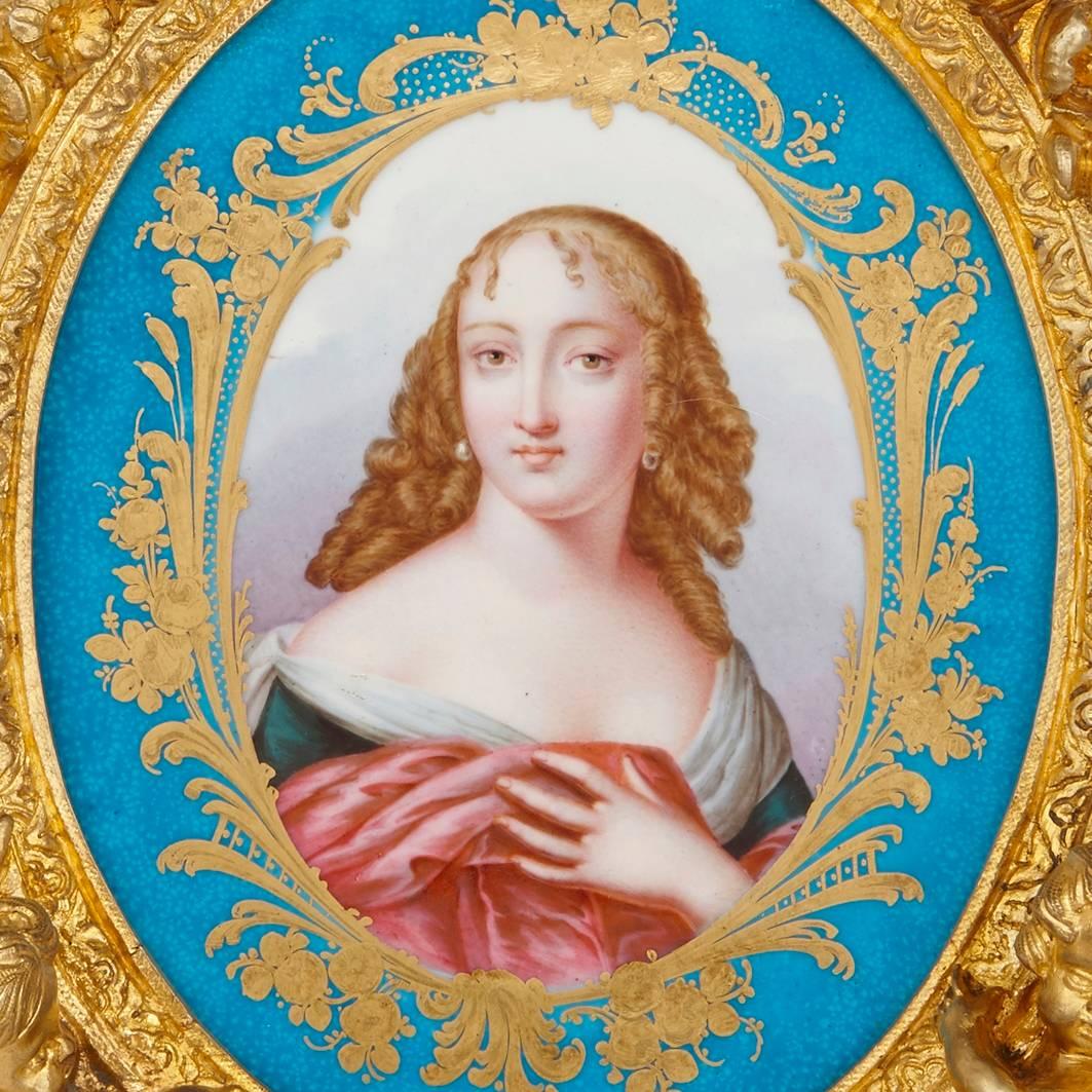 Pair of Sèvres Porcelain Plaques in Ormolu Frames In Good Condition In London, GB