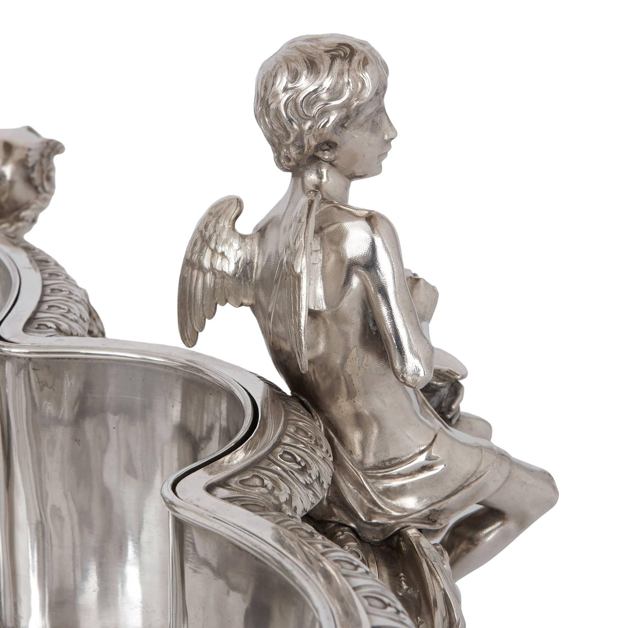 Solid Silver Centrepiece by Armand-Calliat et Fils In Good Condition In London, GB