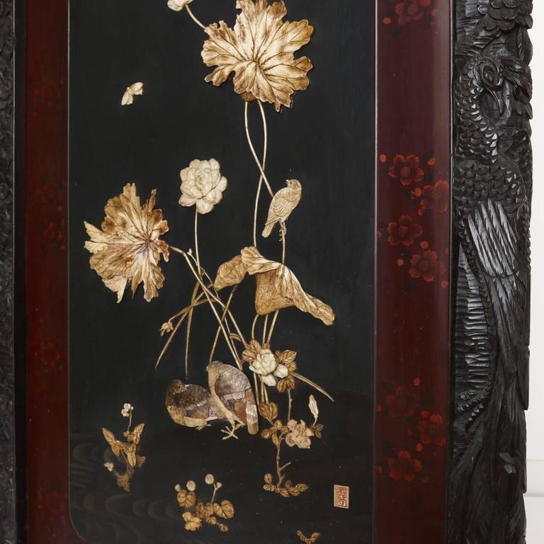 Folding Carved Wood Antique Japanese Shibayama Screen from the Meiji Period  For Sale 1