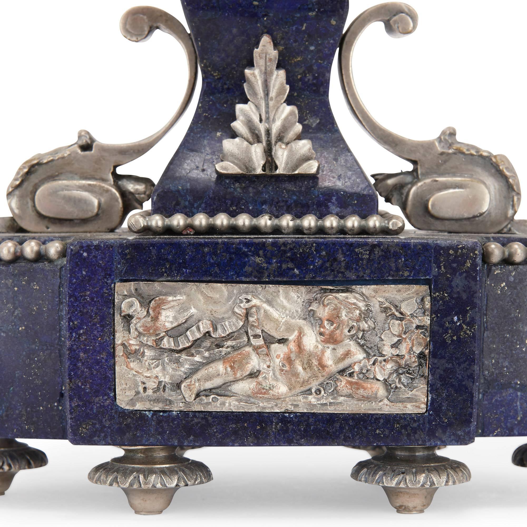 Ensemble de trois pièces d'horloges françaises anciennes en lapis-lazuli et bronze argenté en vente 1