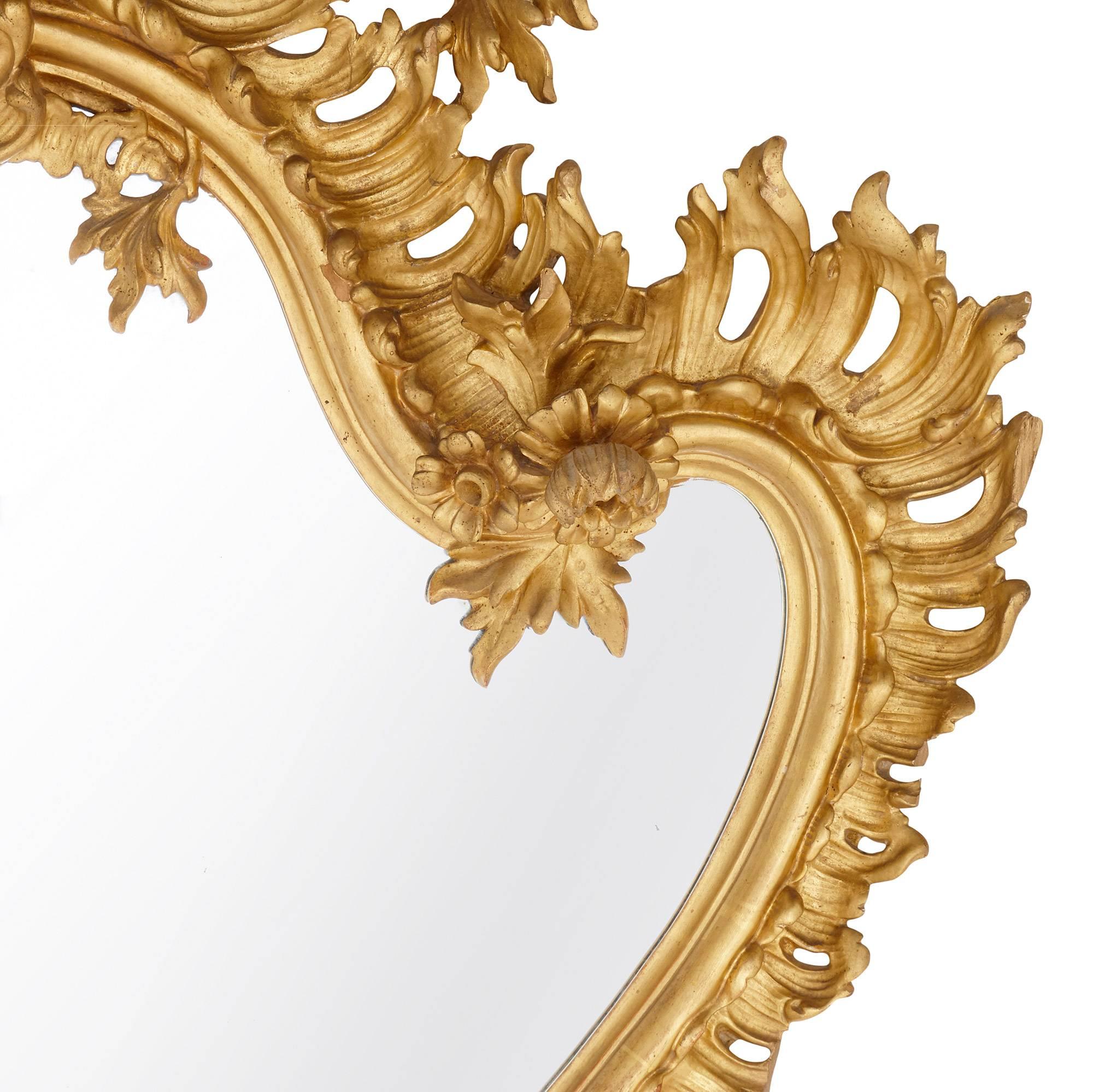 19th Century Italian Rococo Style Mirror in Giltwood In Good Condition For Sale In London, GB
