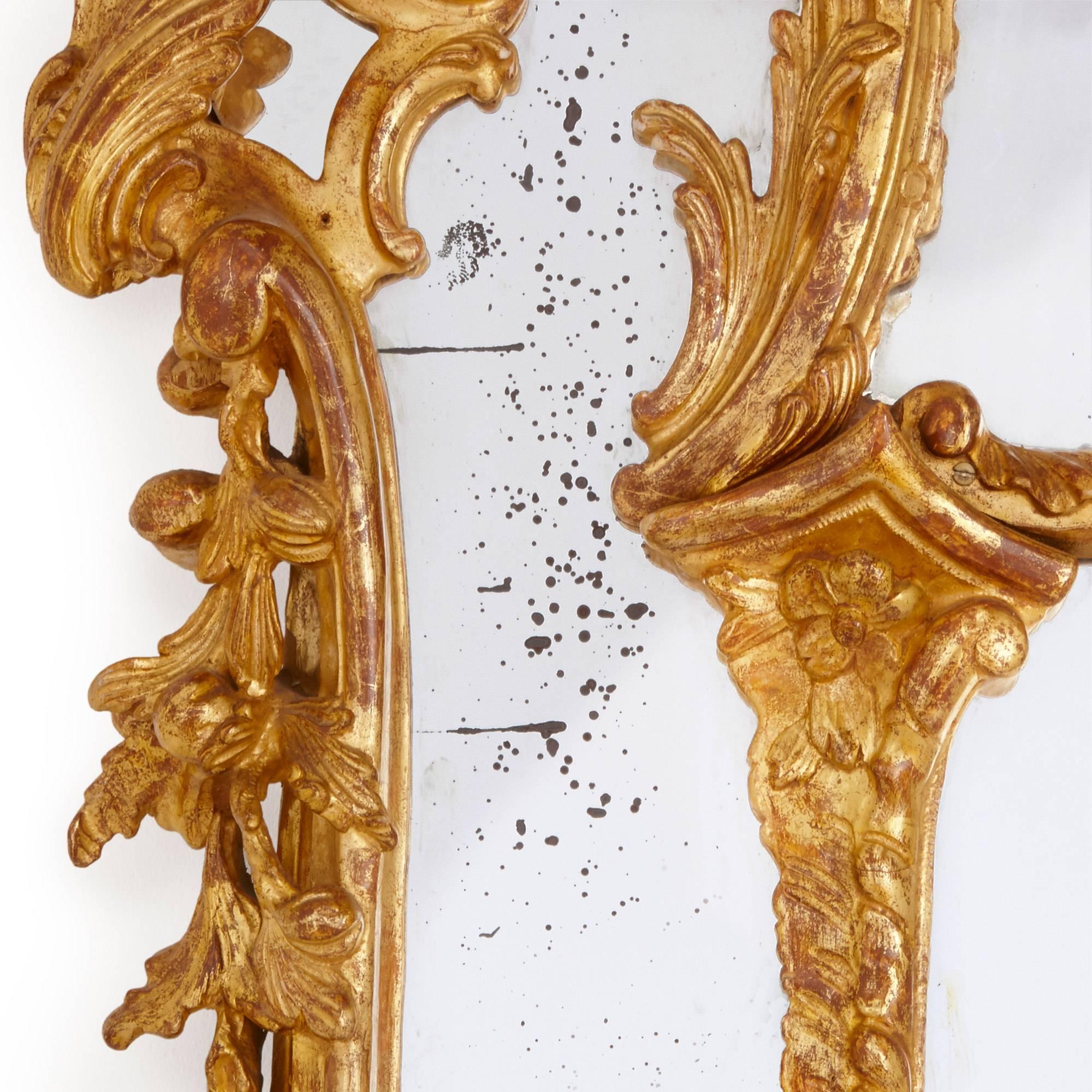 Pair of Large English Antique Giltwood Wall Mirrors in the Rococo Style In Good Condition In London, GB