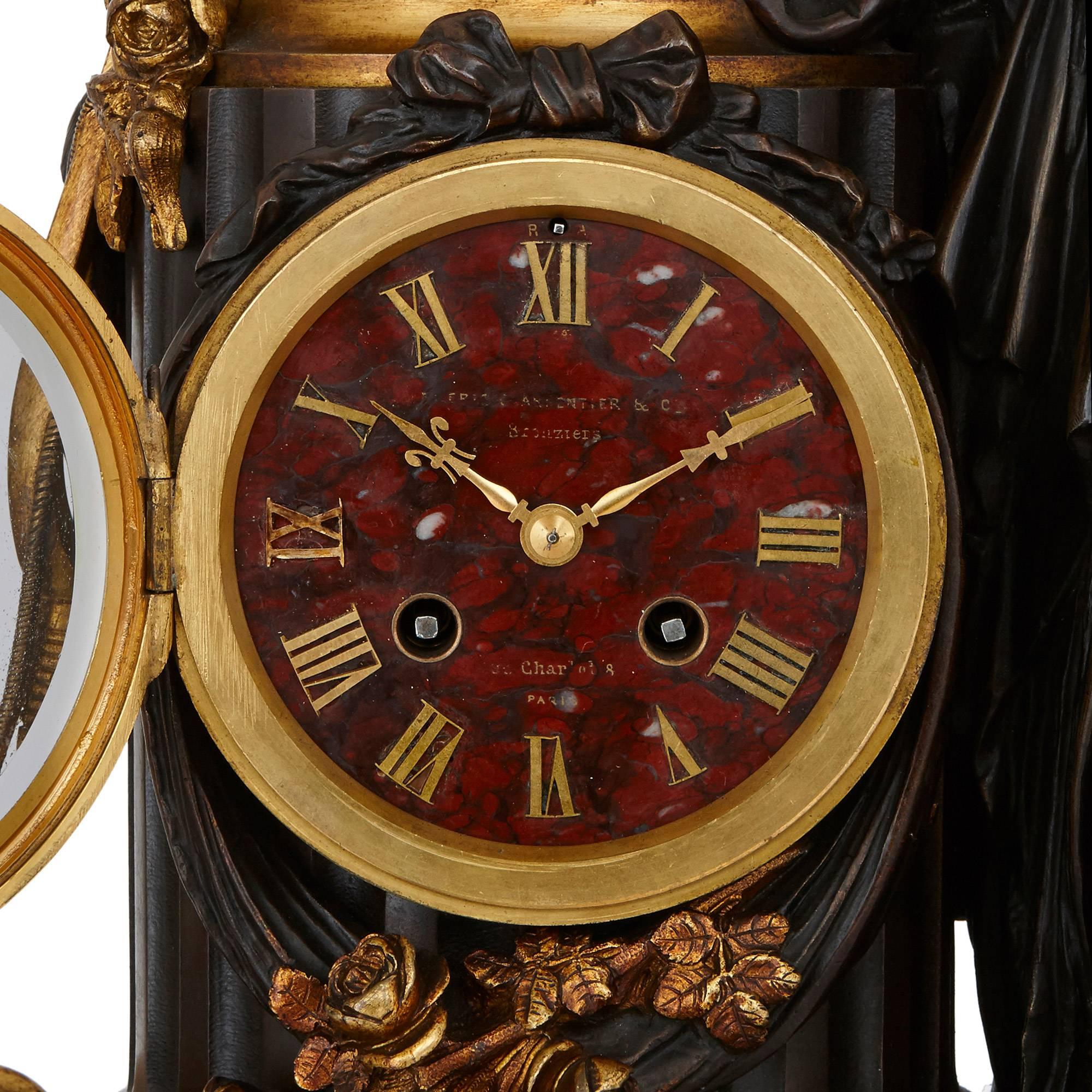 Uhrenset aus rotem Marmor, vergoldeter und patinierter Bronze von Lemerle-Charpentier & Compagnie (Neoklassisch) im Angebot