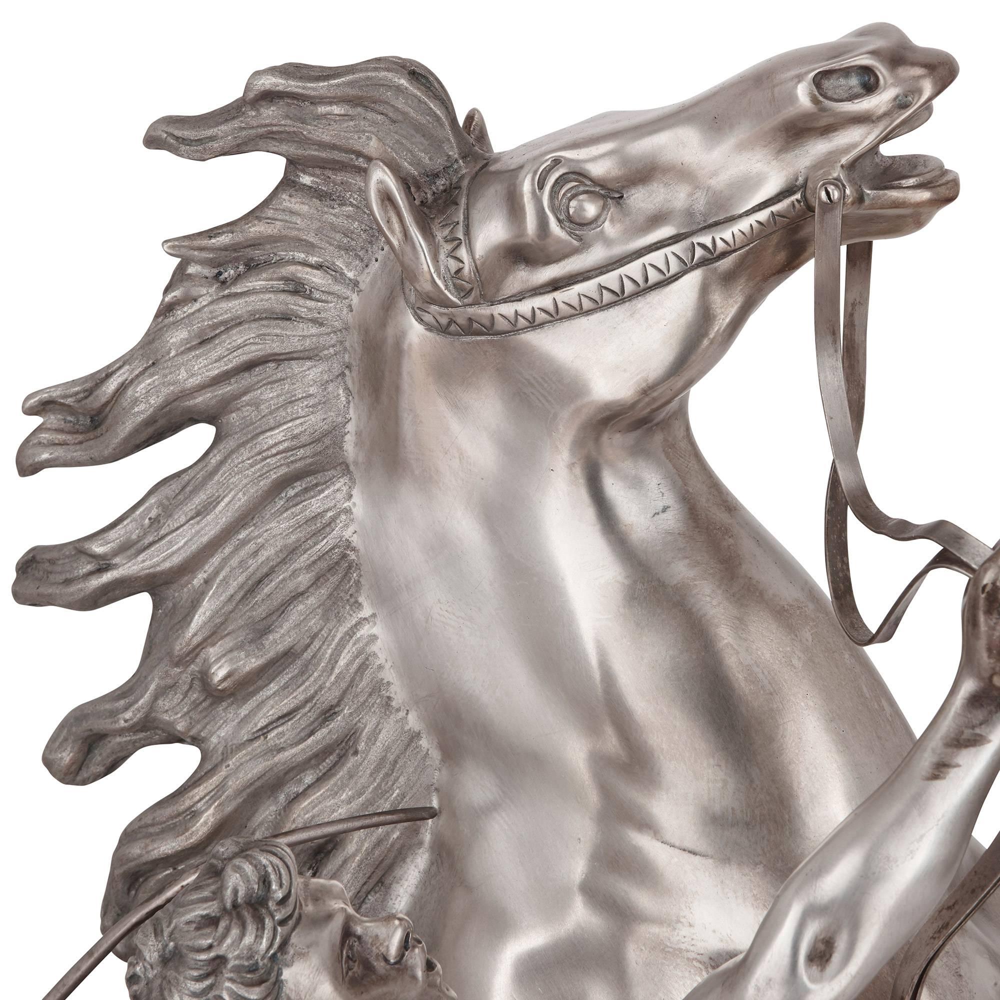 Français Paire de modles en bronze argent des chevaux Marly d'aprs Guillaume Coustou en vente