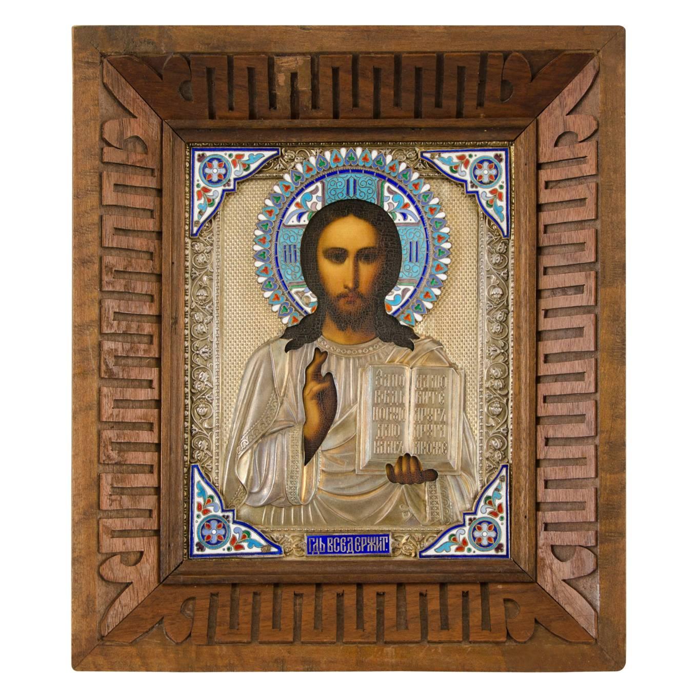 Antikes russisches Ikon des Christus in Silber vergoldet und Cloisonné-Emaille