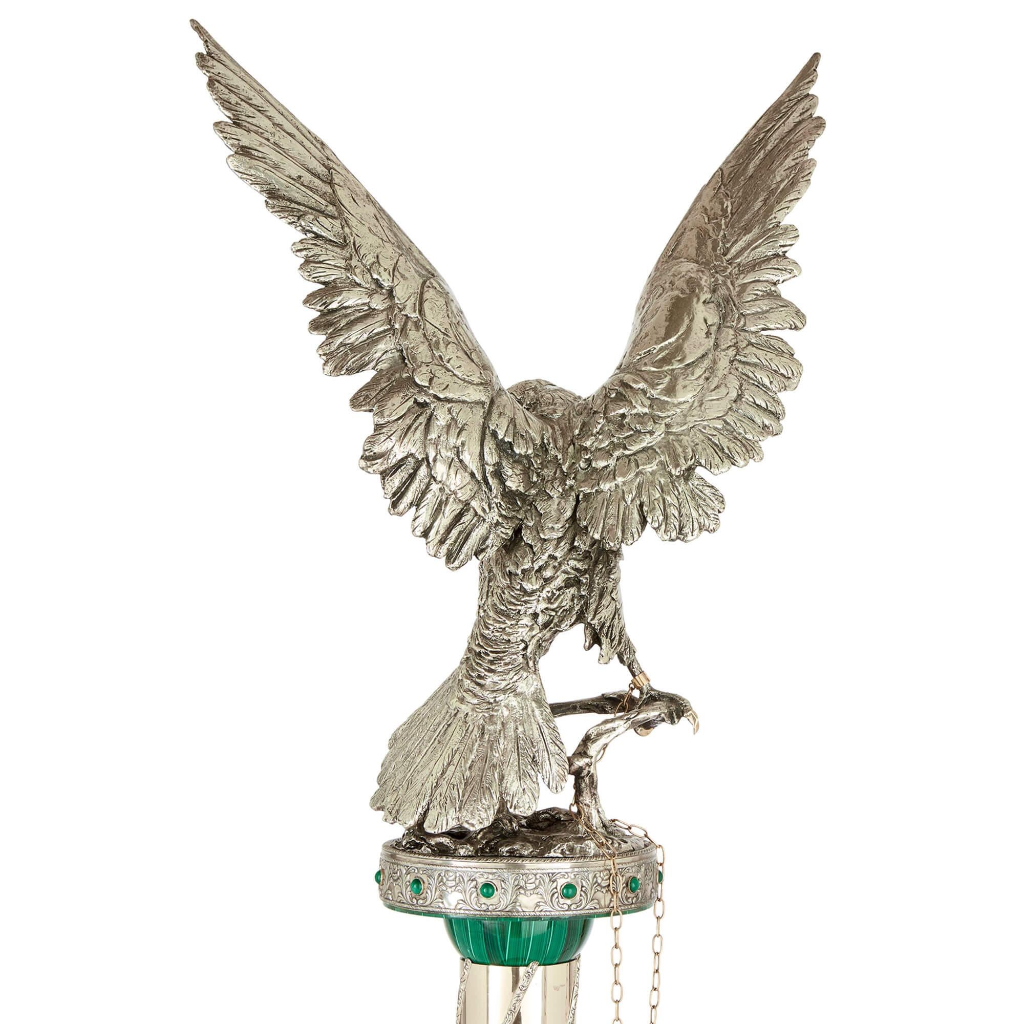 Italiano Grande Aquila moderna in argento dorato e vermeil con diamanti e malachite Giaconi & Gioli in vendita