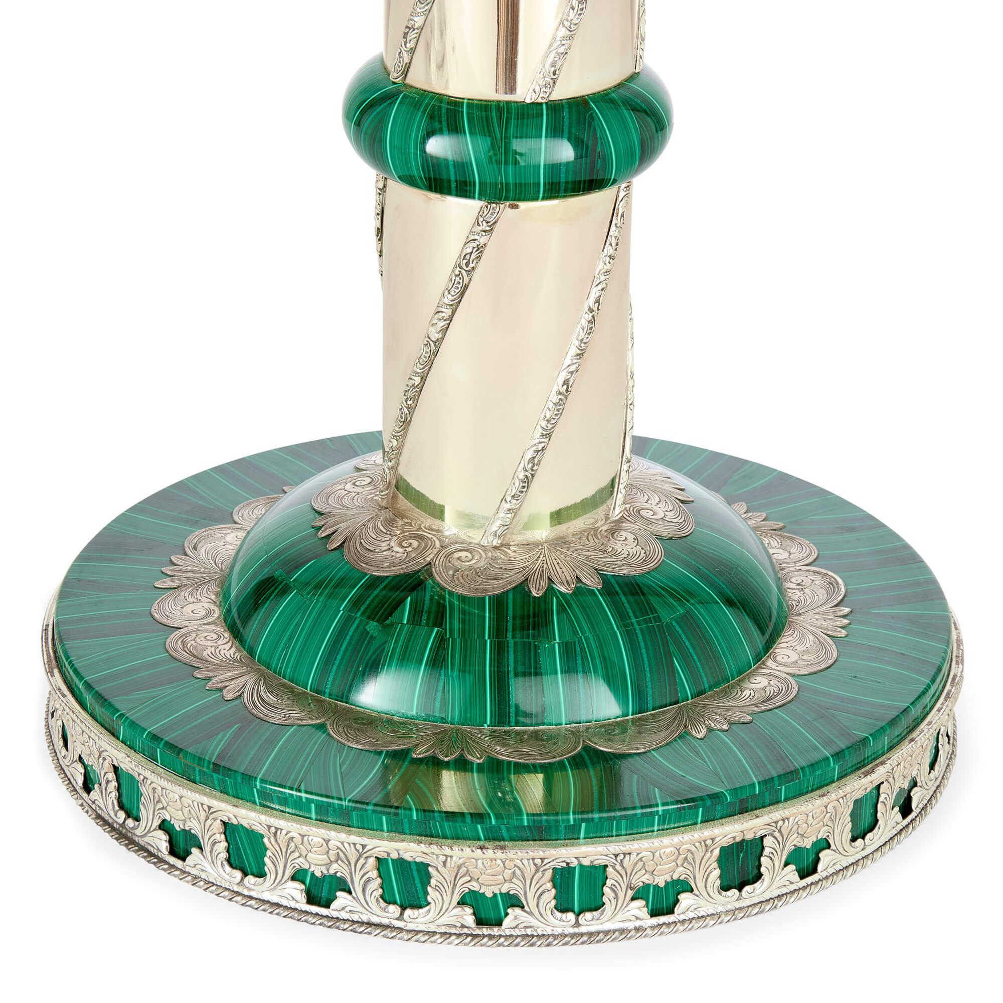 XX secolo Grande Aquila moderna in argento dorato e vermeil con diamanti e malachite Giaconi & Gioli in vendita