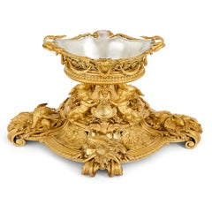 Magnifico centrotavola figurativo francese in bronzo dorato di Christofle
