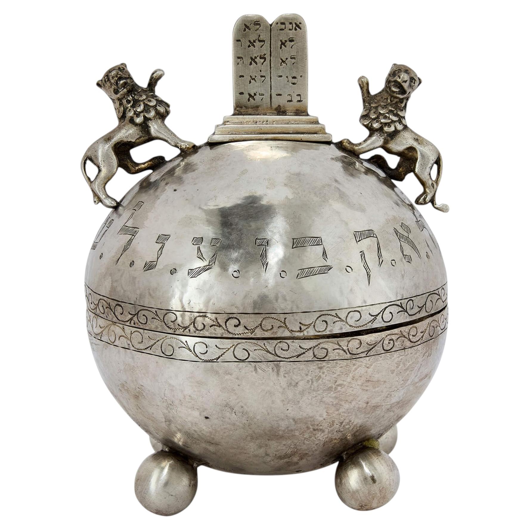 Rare Antique Silver Etrog Box with Lions and Ten Commandments For Sale