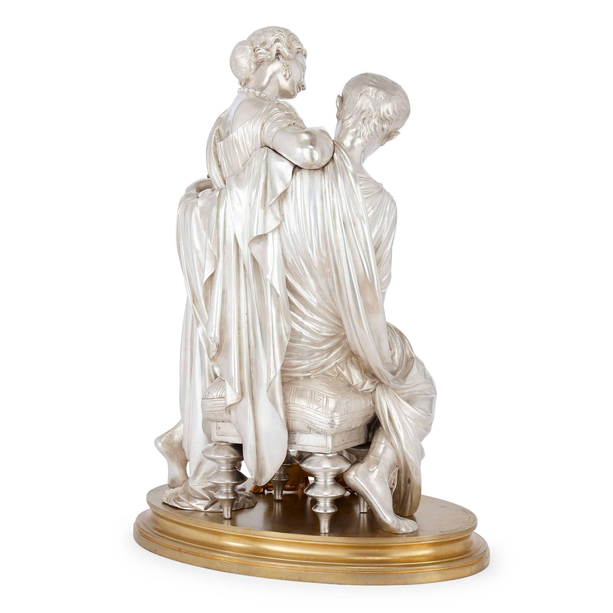 Francese Scultura figurativa francese antica di coppia in bronzo argentato e dorato di Devaulx in vendita