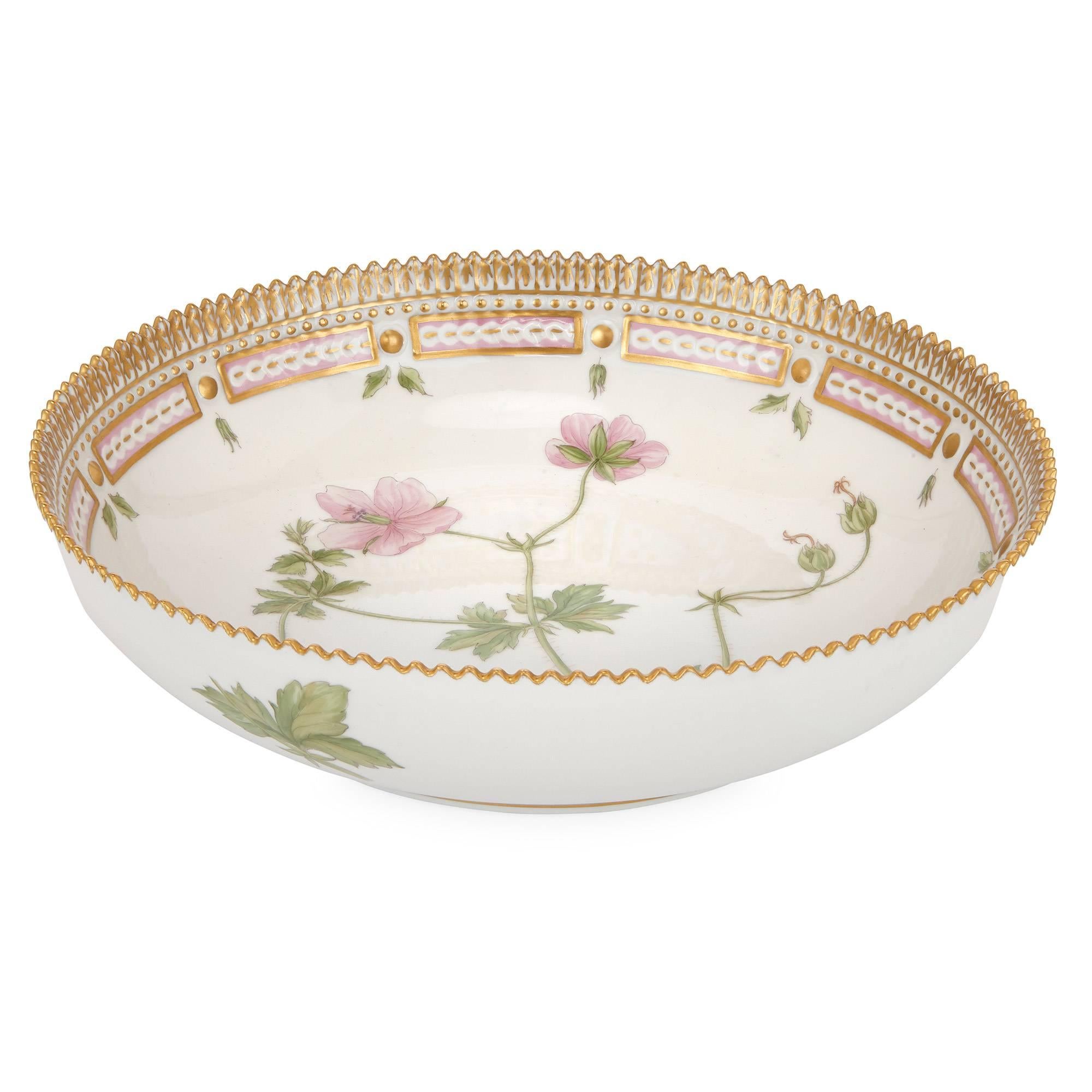 Danish Antique 'Flora Danica' Porcelain Dinner Service by Royal Copenhagen