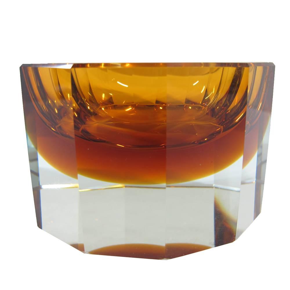 Murano Sommerso faceted amber and clear glass bowl, Italy, 1970s.