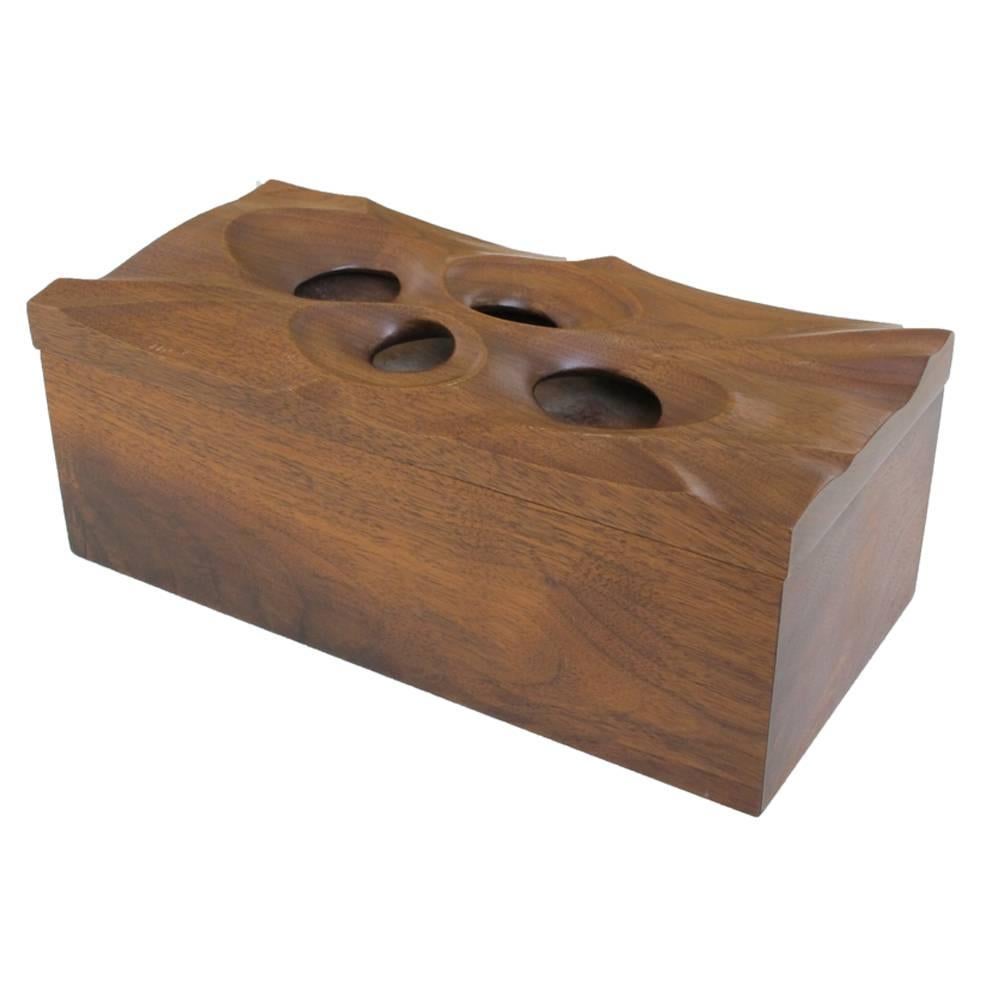 James Martin sculpted hand-carved walnut box New Hope School USA, 1960s signed. Signed on underside of the box: James Martin Woodworking New Hope PA.

James Martin, (1926-present), is a master wood sculptor who worked for George Nakashima for two