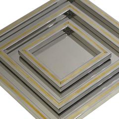 Plateaux Willy Rizzo en acier inoxydable et laiton signés Italie, années 2000