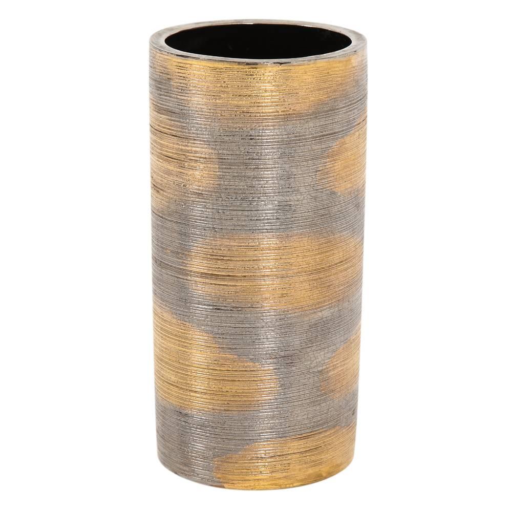Bitossi Raymor ceramic vase brushed metallic gold chrome signed, Italy, 1960s. Abstract patterned cylinder vase with brushed textured in glazed gold and platinum. Retains three original labels. Raymor label reads: BIT 808.