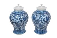 Chinese Porcelain Vases by Tommi Parzinger Blue and White Porcelain USA 1950's