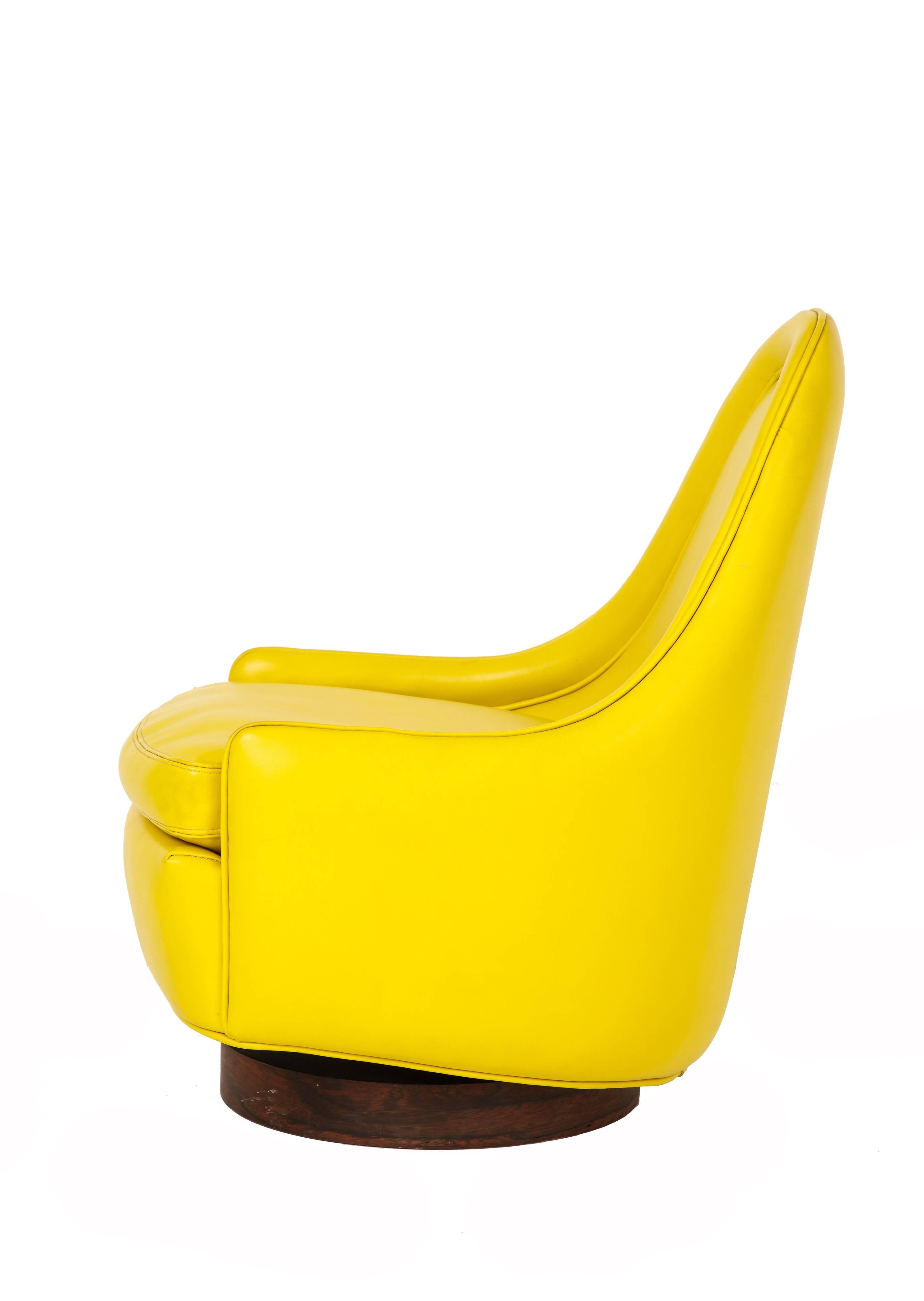 Mid-Century Modern Milo Baughman Swiveling Lounge Chair, Yellow, Rosewood, Signed