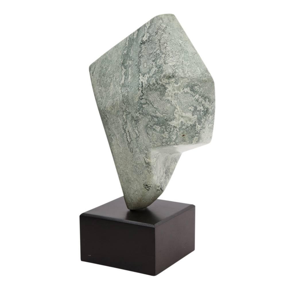 Geoff Smith Serpentine Stone Abstract Sculpture USA 1980's. Geoff Smith (1940-2009). Smith was a nationally recognized sculptor, most notably was commissioned to create a public outdoor steel sculpture to commemorate the 100th anniversary of the