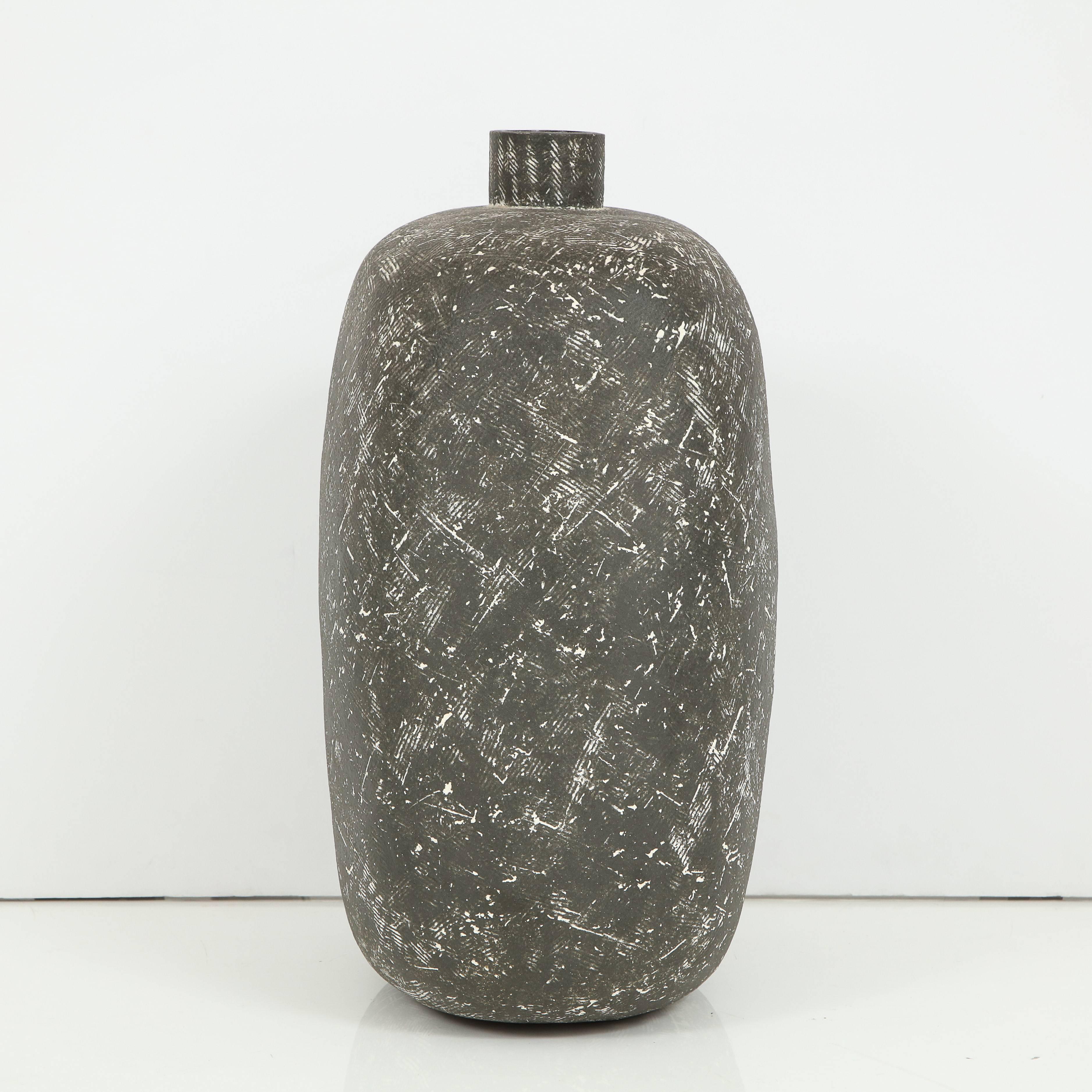 Claude Conover Ceramic Vase Black Incised Signed USA 1970's 4