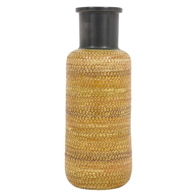 Bitossi Raymor Ceramic Vase Snakeskin Gunmetal Signed Italy, 1960s at