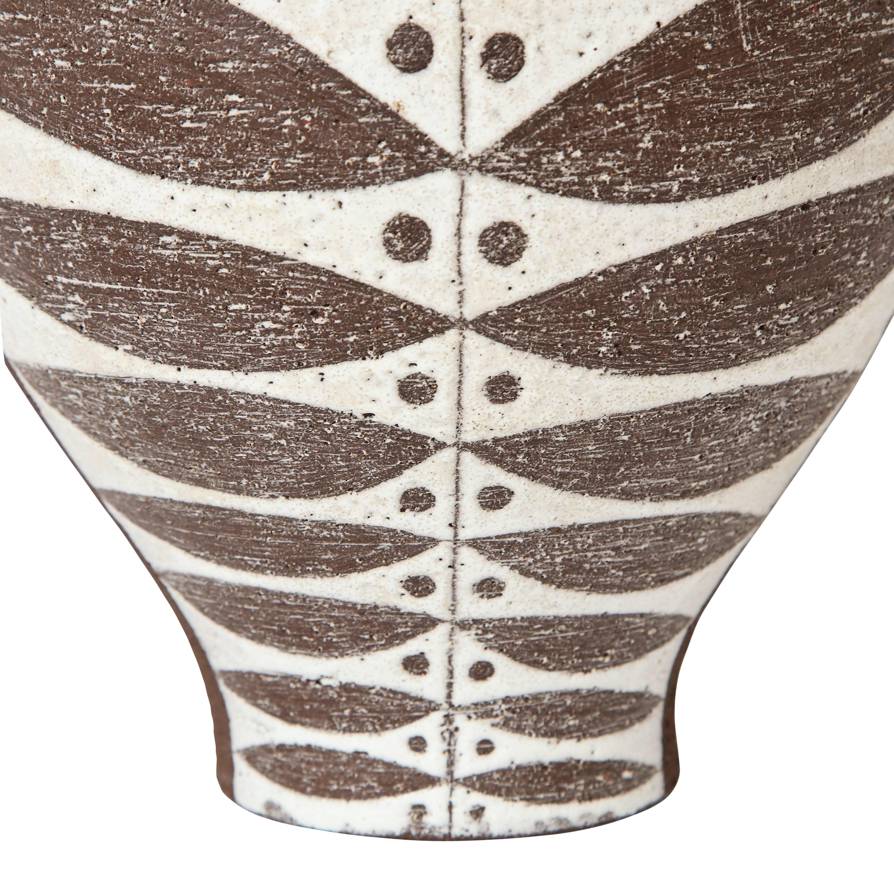 Thomas Toft Vase, Ceramic Brown White, Signed In Good Condition In New York, NY