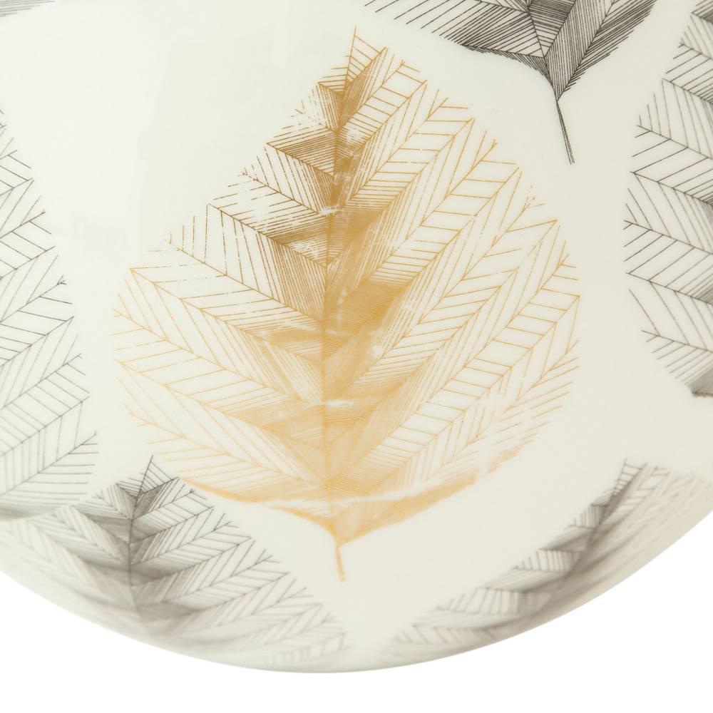 Metà XX secolo Vaso a foglia di Hutschenreuther, Porcellana, Bianco, Nero, Oro, Firmato in vendita
