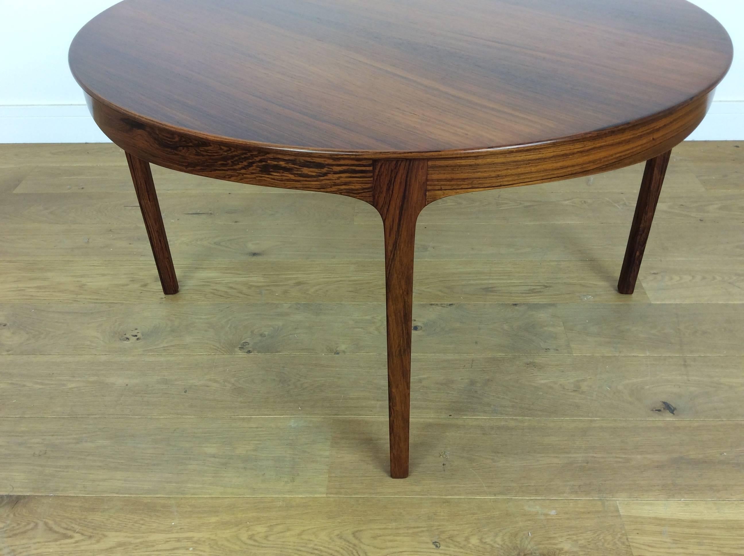 Mid-Century Modern Midcentury Rosewood Table by Ole Wanschers For Sale