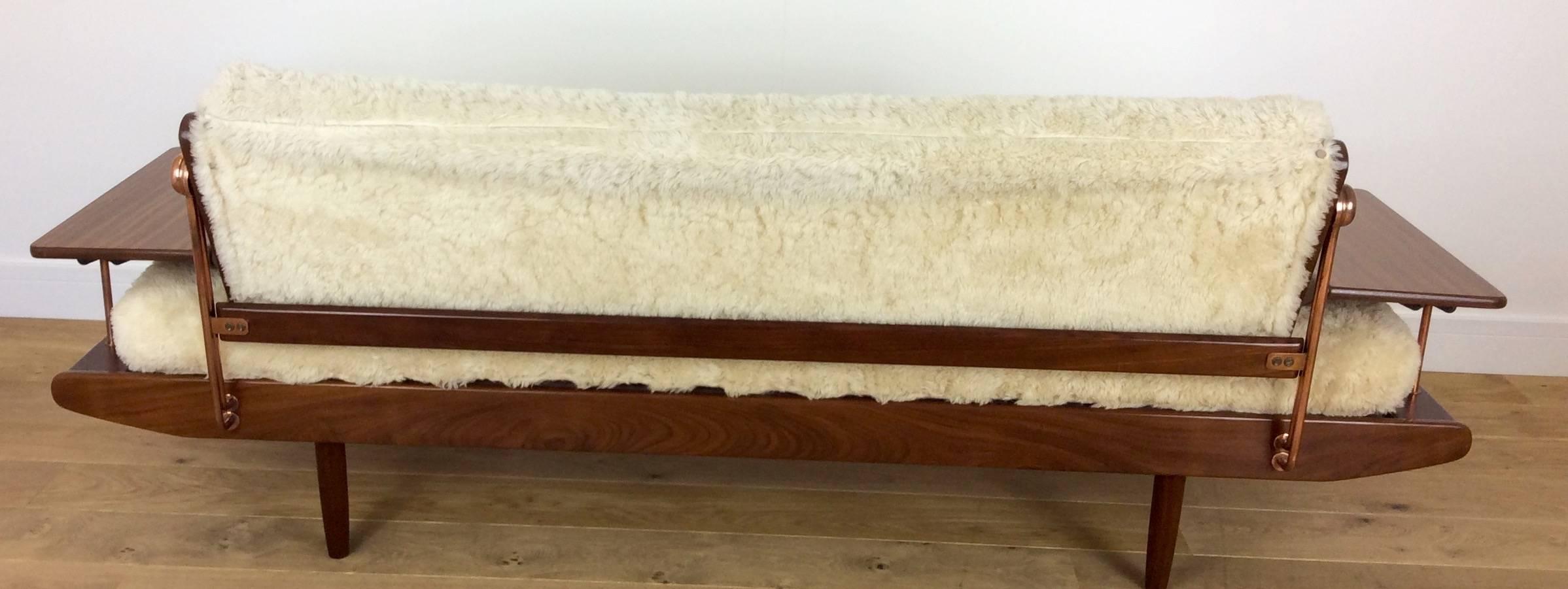 Mid-Century Modern Mid-Century Sofa Daybed Toothill