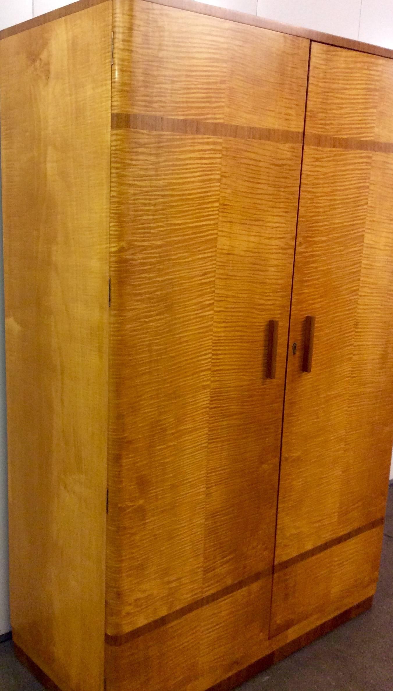 Art Deco Satin Maple Wardrobe with Walnut Banding In Good Condition In London, GB