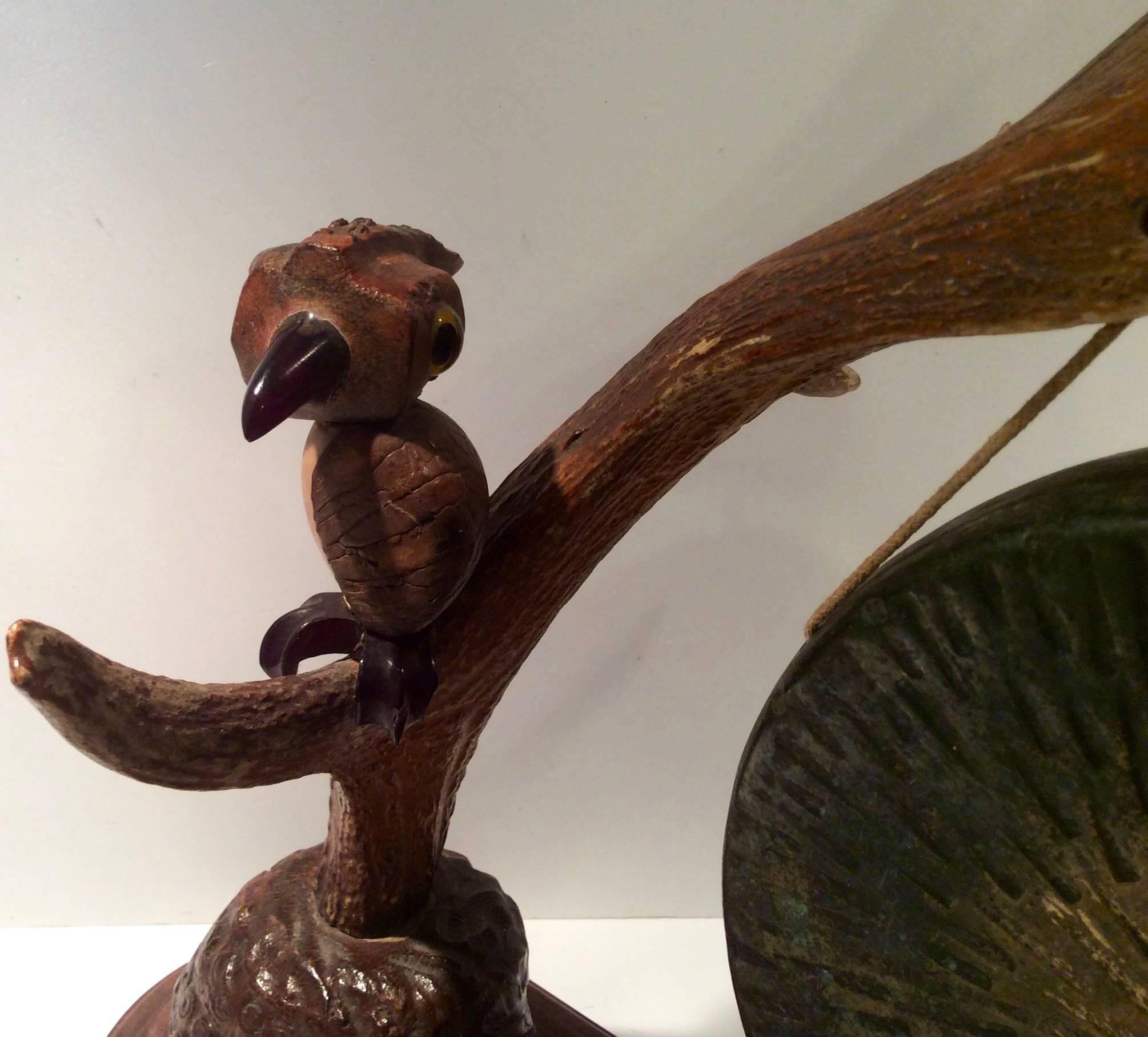 British Art Deco YZ Nut Bird Dinner Gong