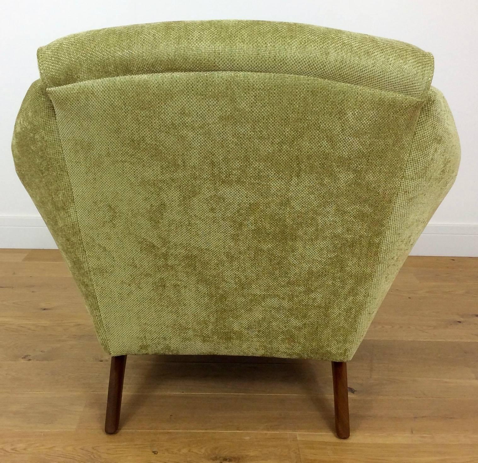 Mid-Century Armchair In Excellent Condition In London, GB