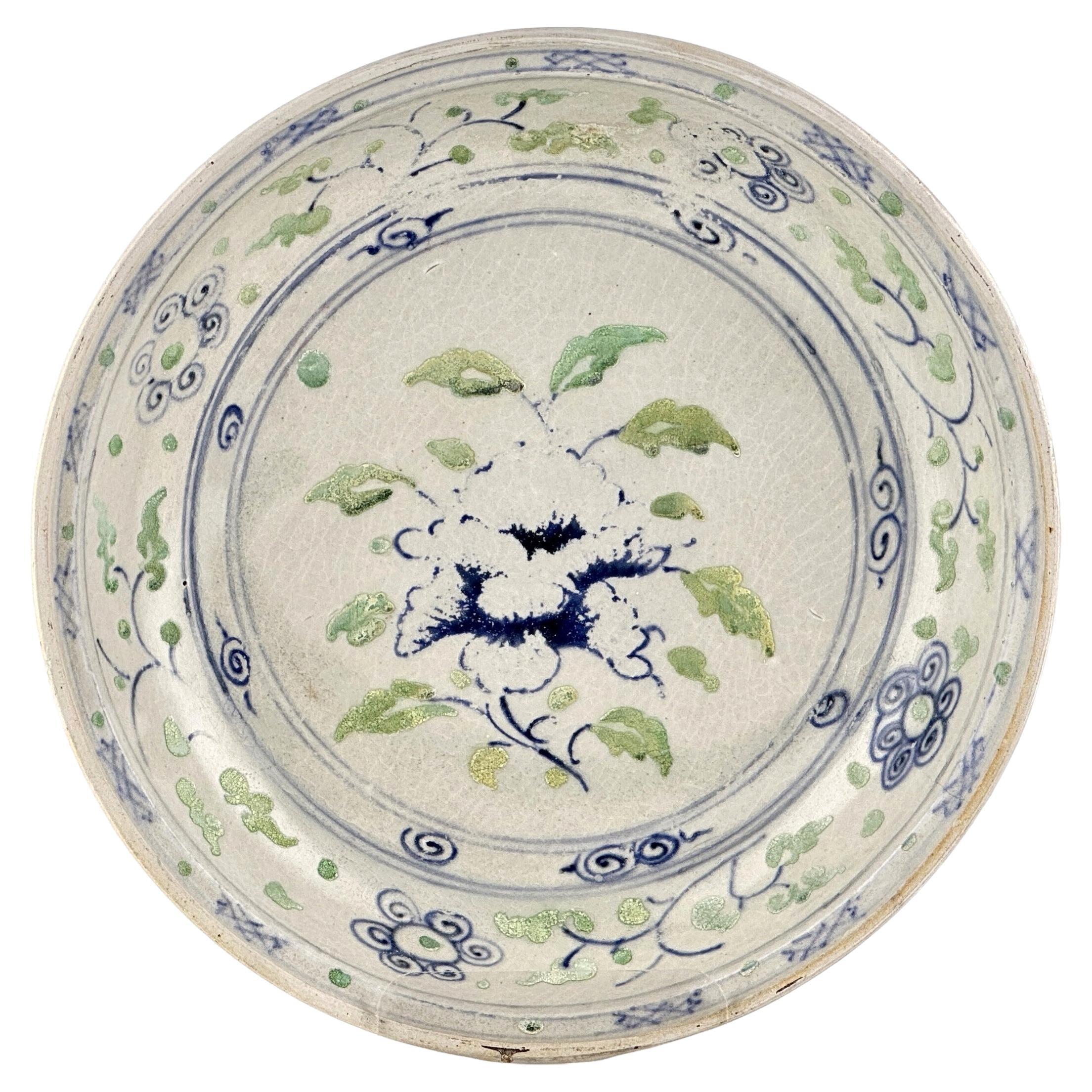 Rare grès Annamese bleu sous glaçure et vert peint, 15-16e siècle