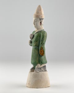 A Green Glazed Figure of Attendant, Ming Dynasty