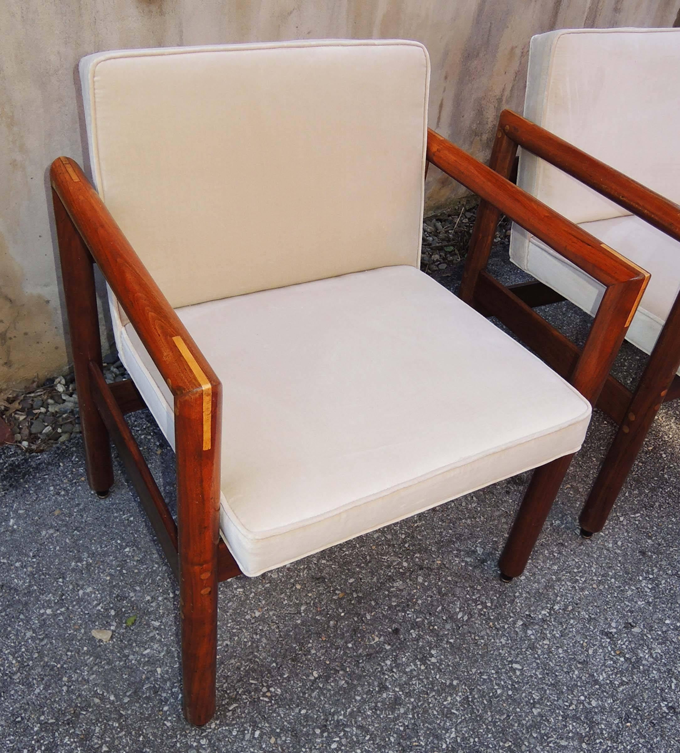 Thonet Armchairs Set of Four, circa 1960 In Excellent Condition For Sale In Washington, DC