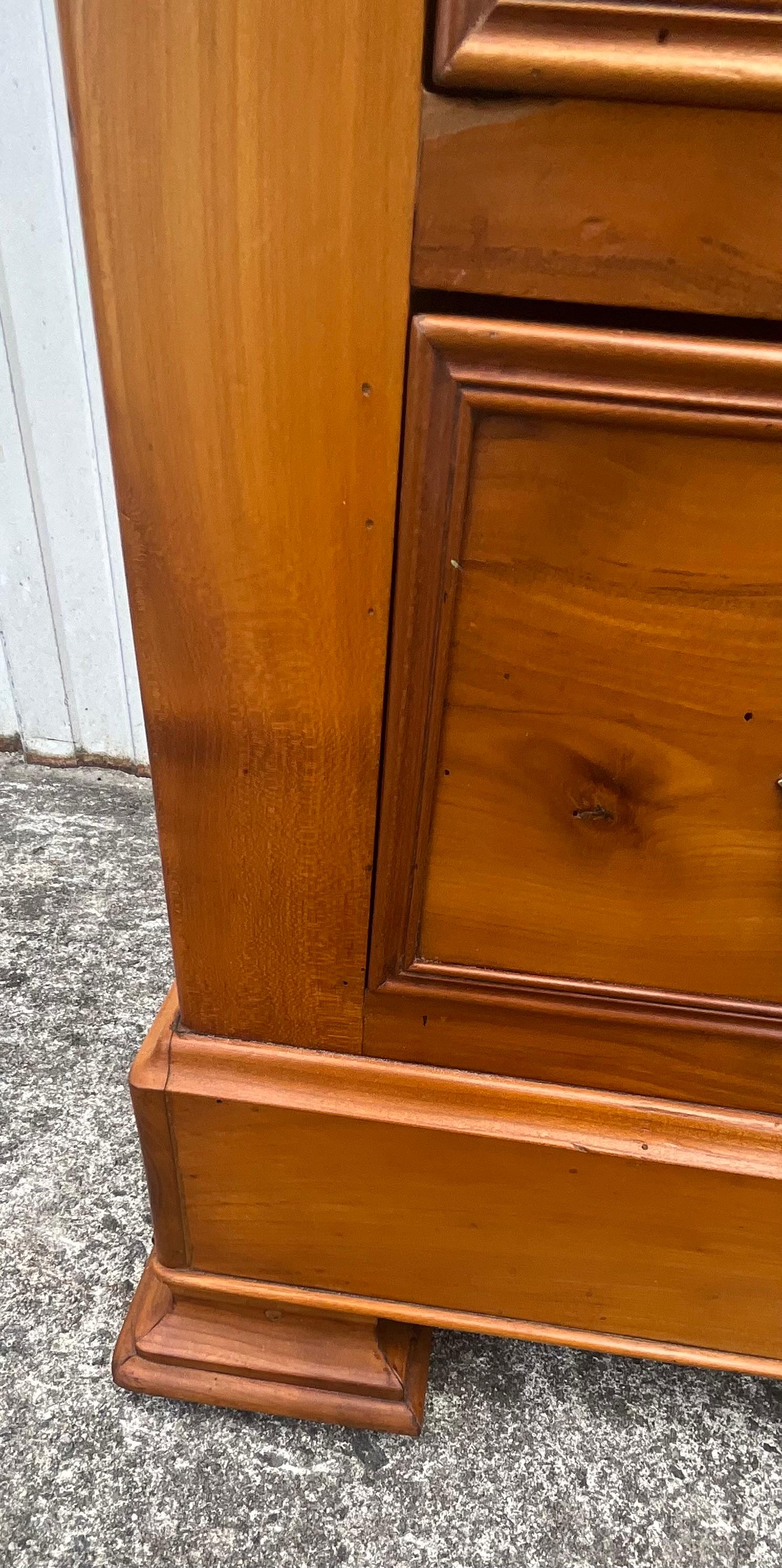 Louis-Philippe Chest of Drawers in Cherry Burl with Marble Top, Circa 1890 For Sale 3