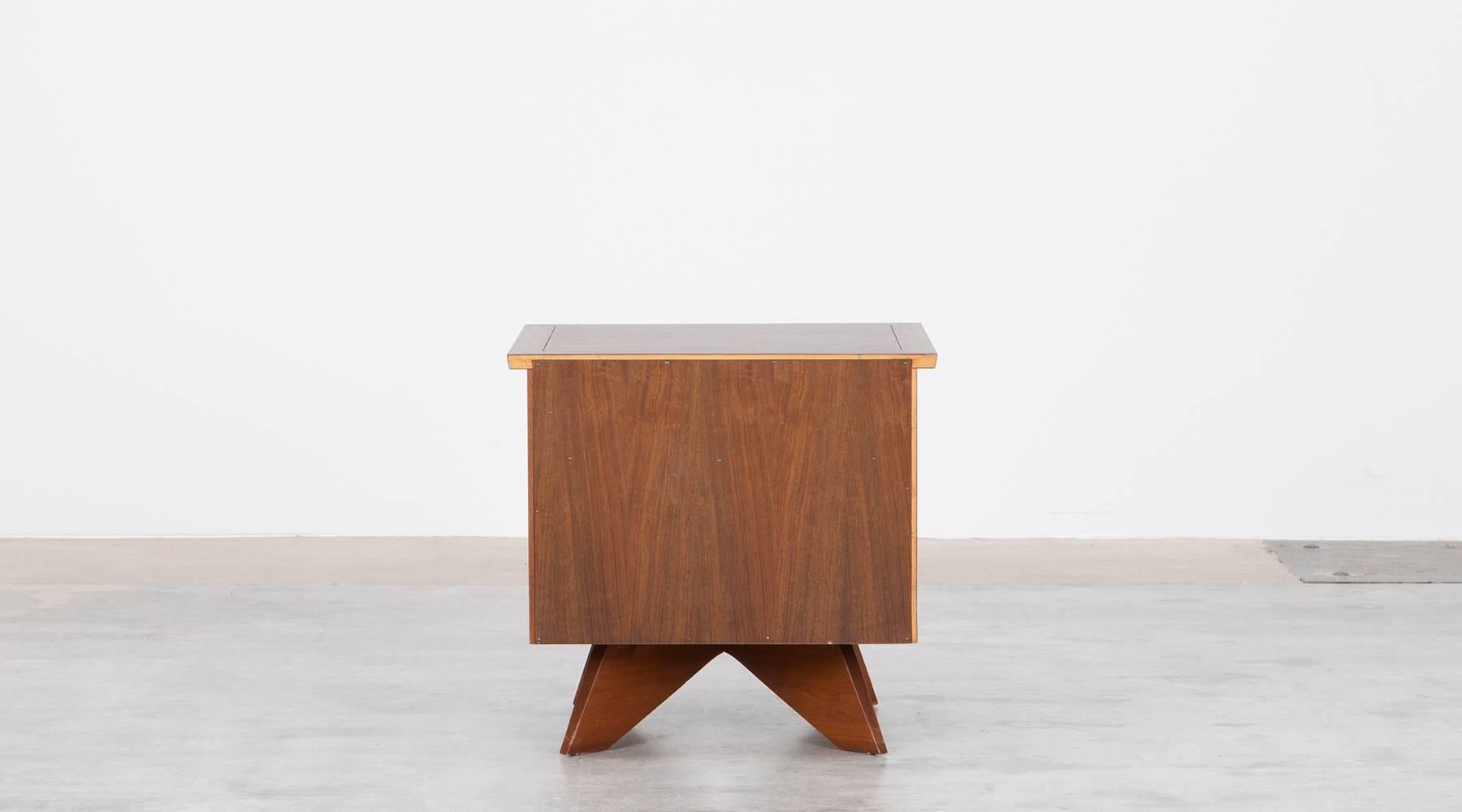 Mid-20th Century Pair of George Nakashima Nightstands