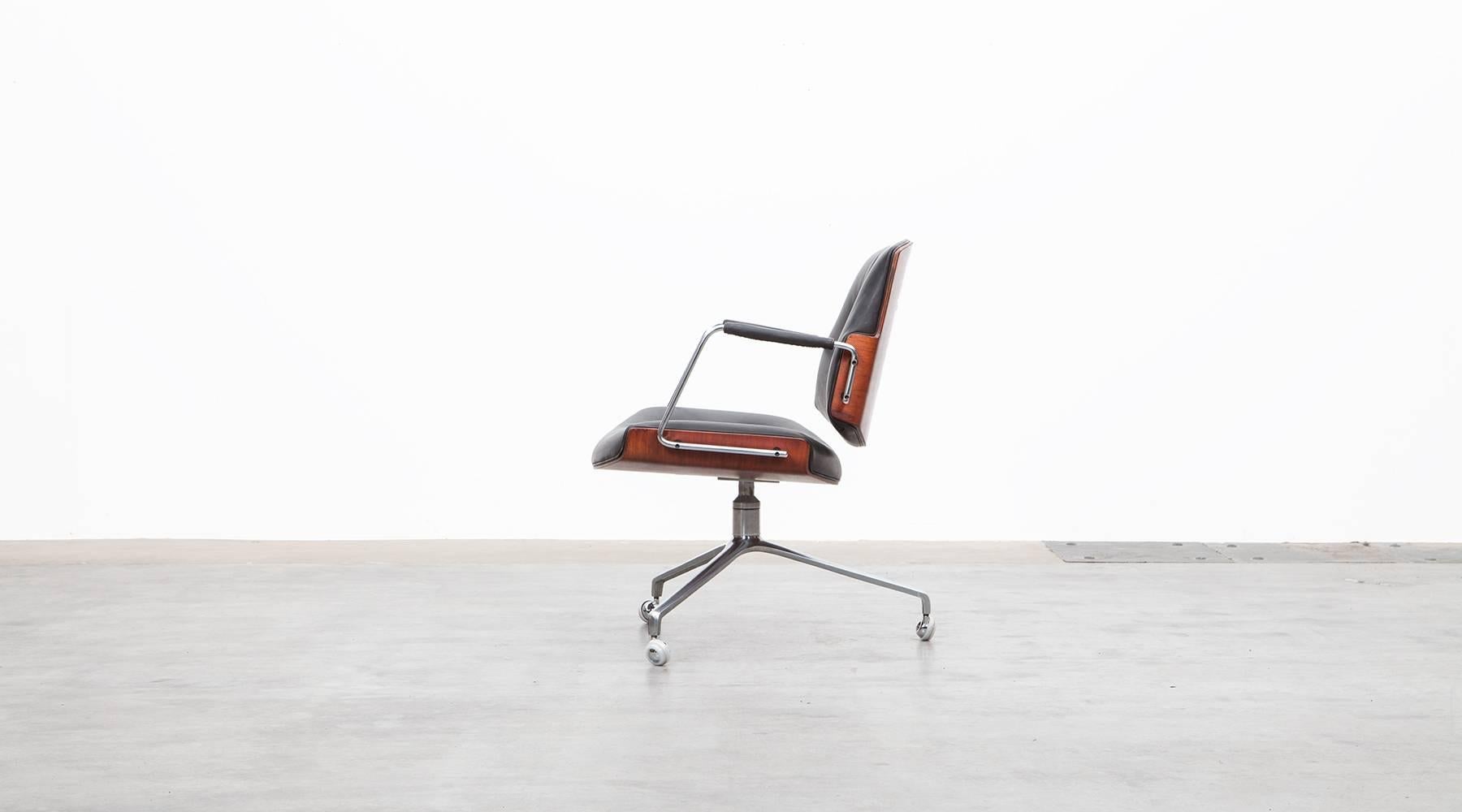 Mid-Century Modern Fabricius/Kastholm Swivel Chair 'b'