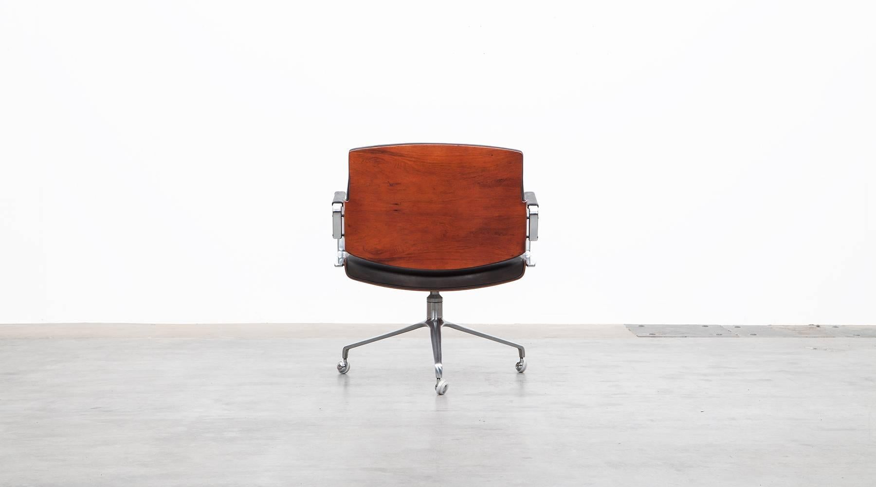 German Fabricius/Kastholm Swivel Chair 'b'